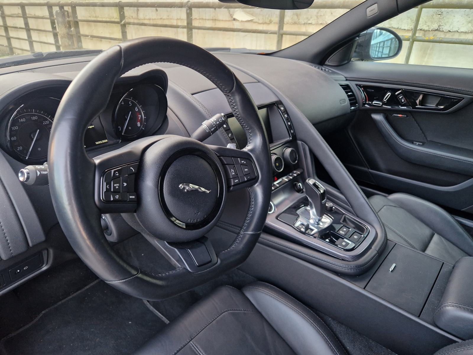 Jaguar F-Type 2.0 T automatik, fotografija 6