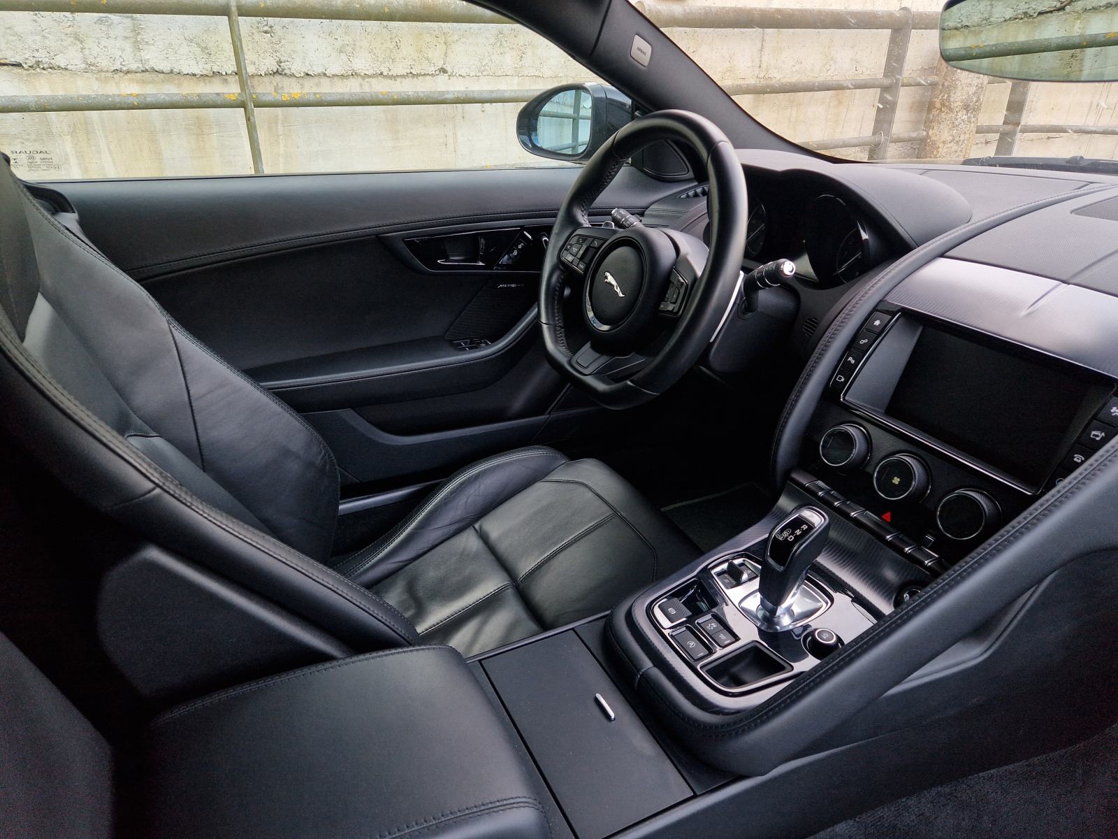 Jaguar F-Type 2.0 T automatik, fotografija 8