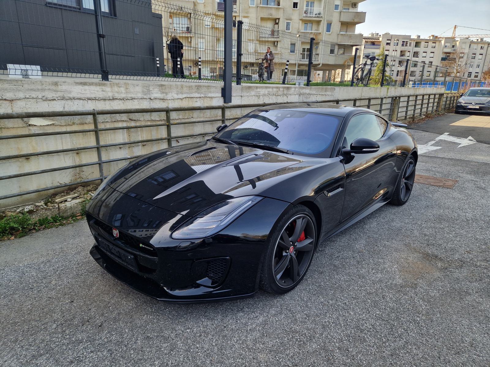 Jaguar F-Type 2.0 T automatik, fotografija 2