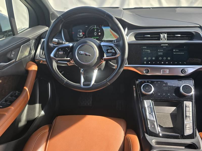 Jaguar I-Pace EV400, fotografija 10