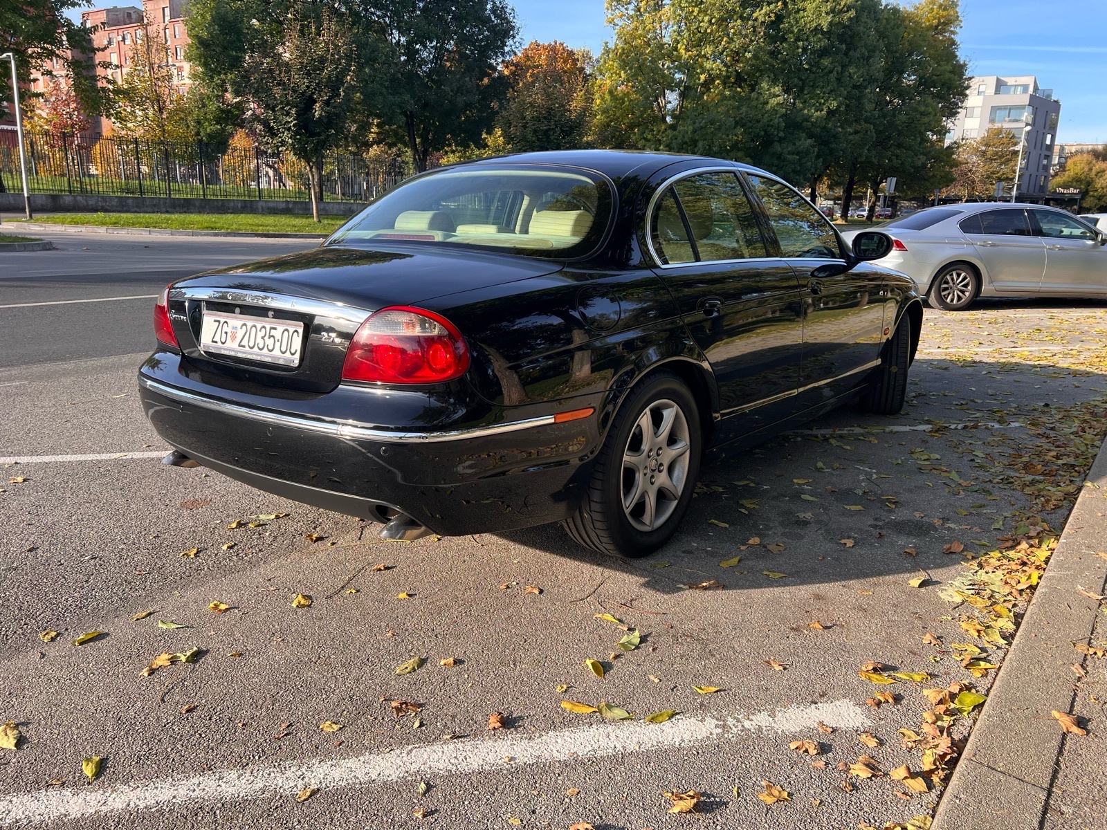 Jaguar S-Type 2,7 D automatik, pogled izvana - slika 3