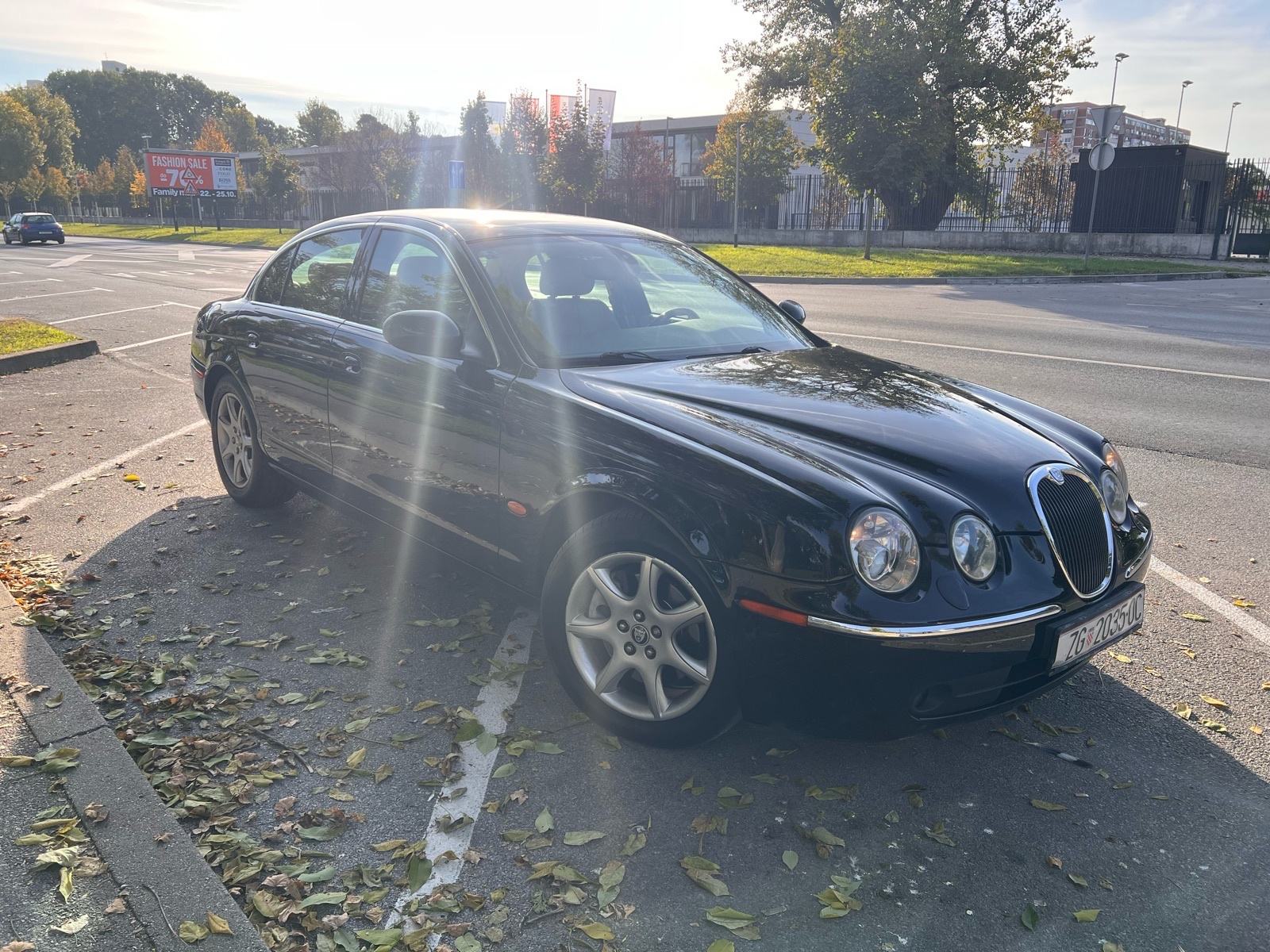 Jaguar S-Type 2,7 D automatik, pogled izvana - slika 1