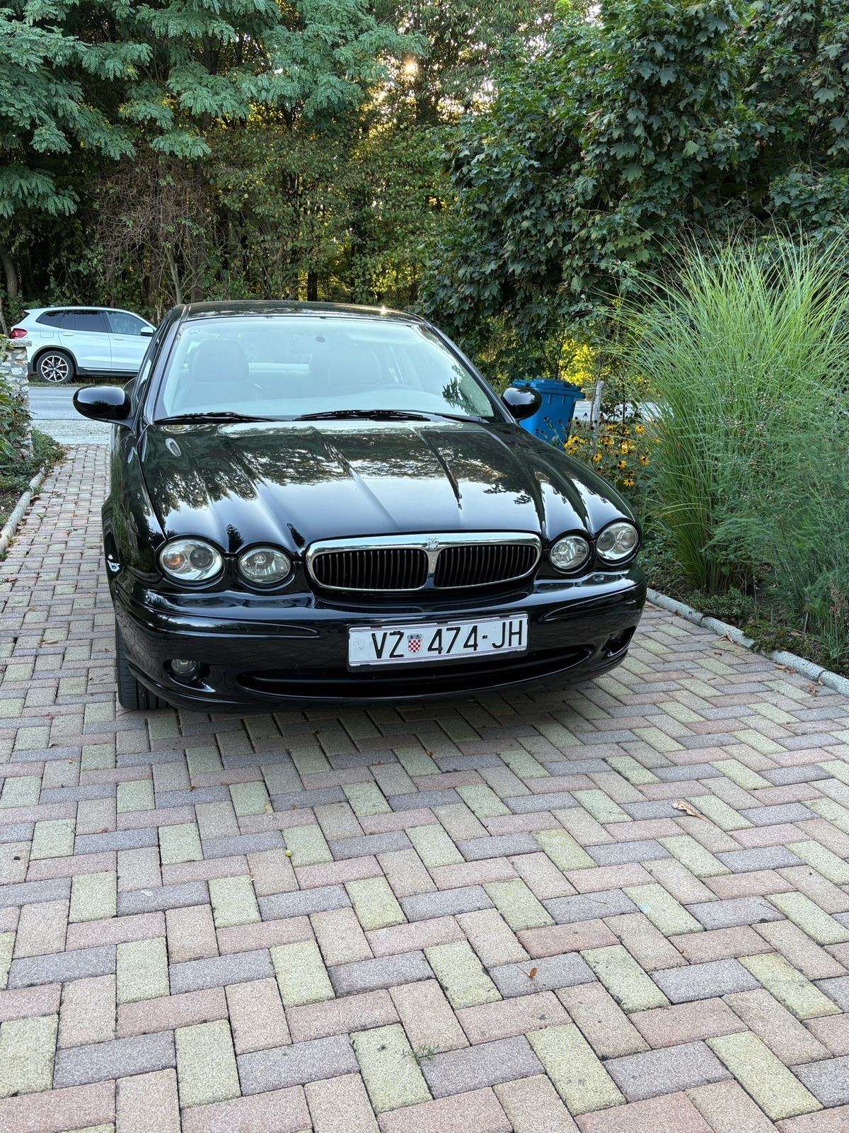 Jaguar X-Type 2,0 D automatik, pogled izvana - slika 2