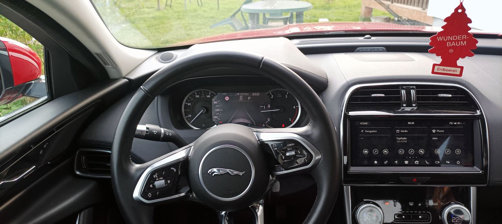 Jaguar XE 2,0 automatik, full LED, koža, kamera, fotografija 8
