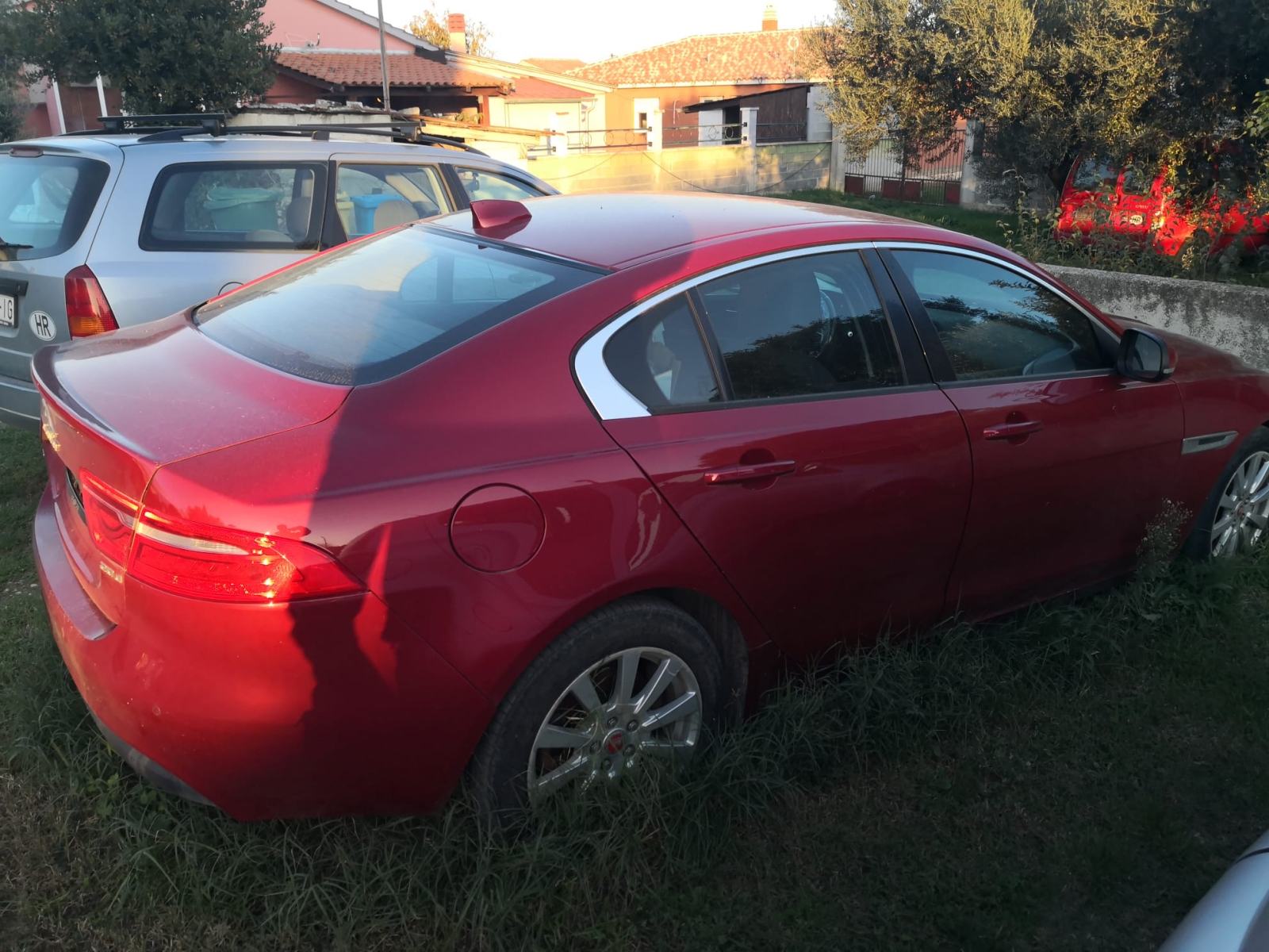 Jaguar XE 2.0 D automatik, fotografija 4