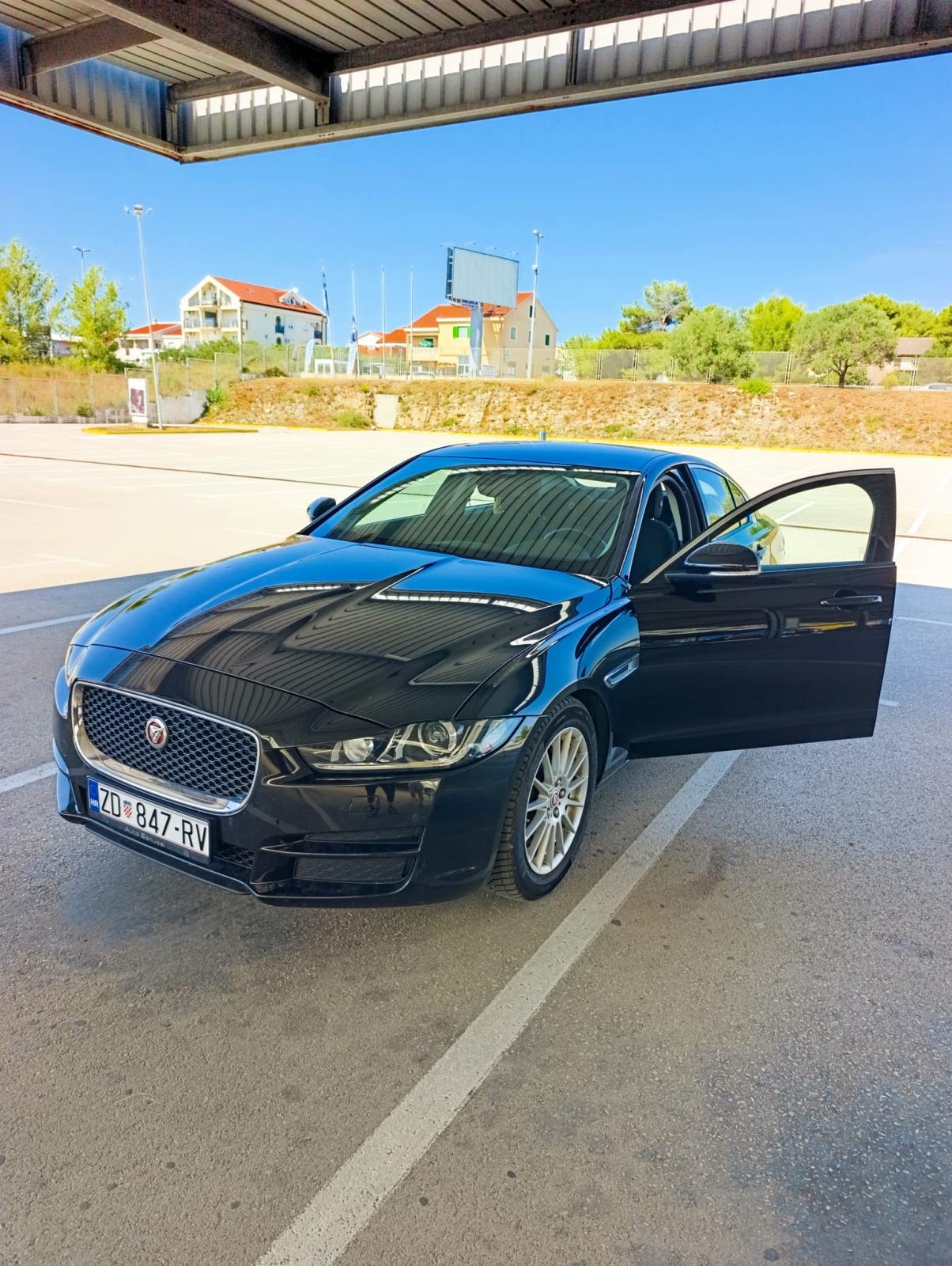 JAGUAR XE 2,0 D Performance Pure, napravljen servis 15.7, fotografija 9