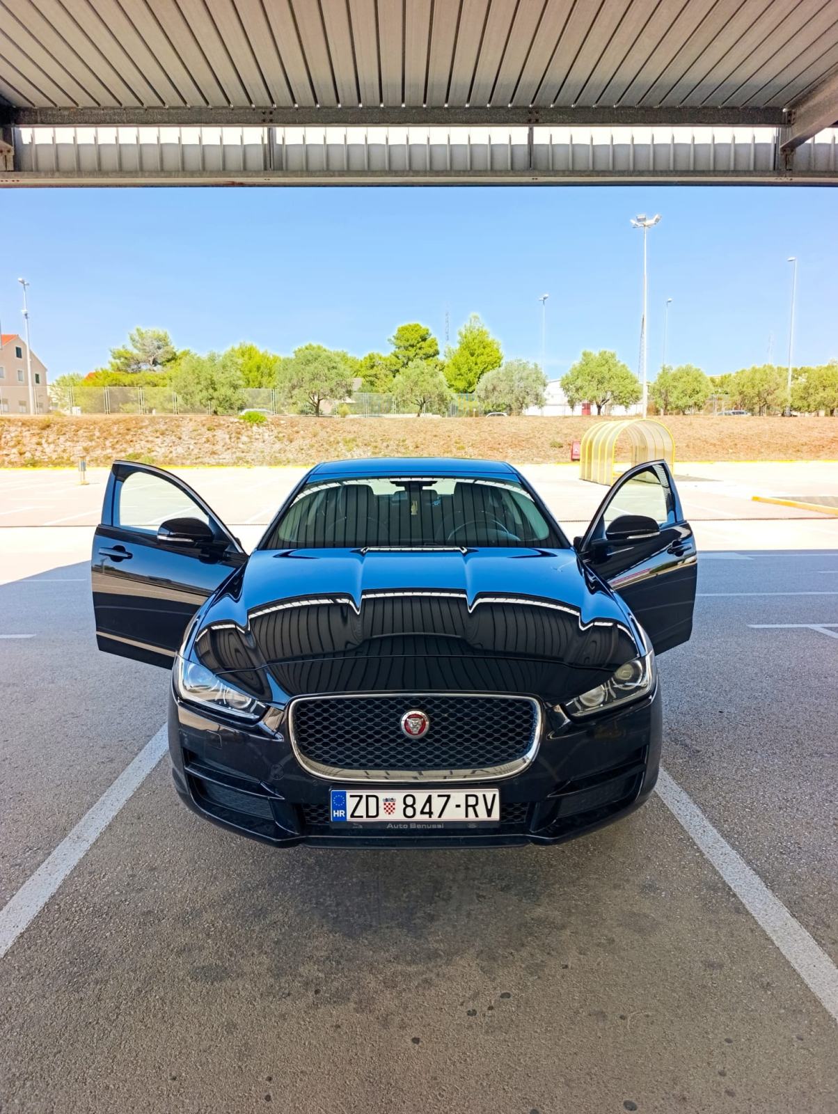 JAGUAR XE 2,0 D Performance Pure, napravljen servis 15.7, fotografija 11