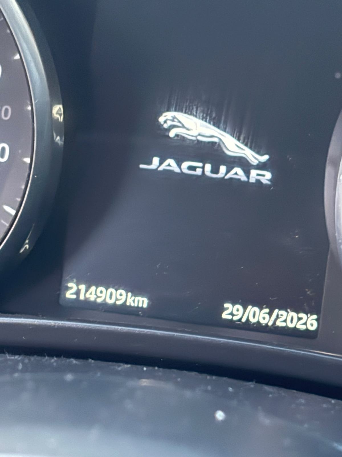 Jaguar XE 2.0 D, fotografija 4