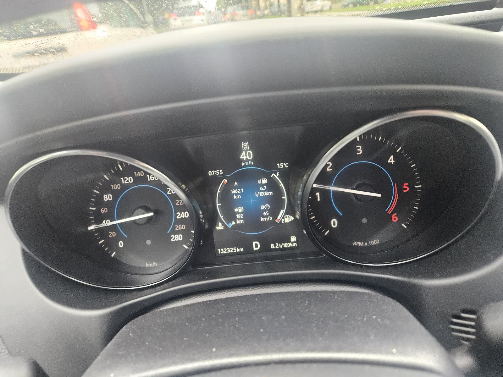 Jaguar XE 2,0 i4D E-Performance, fotografija 10