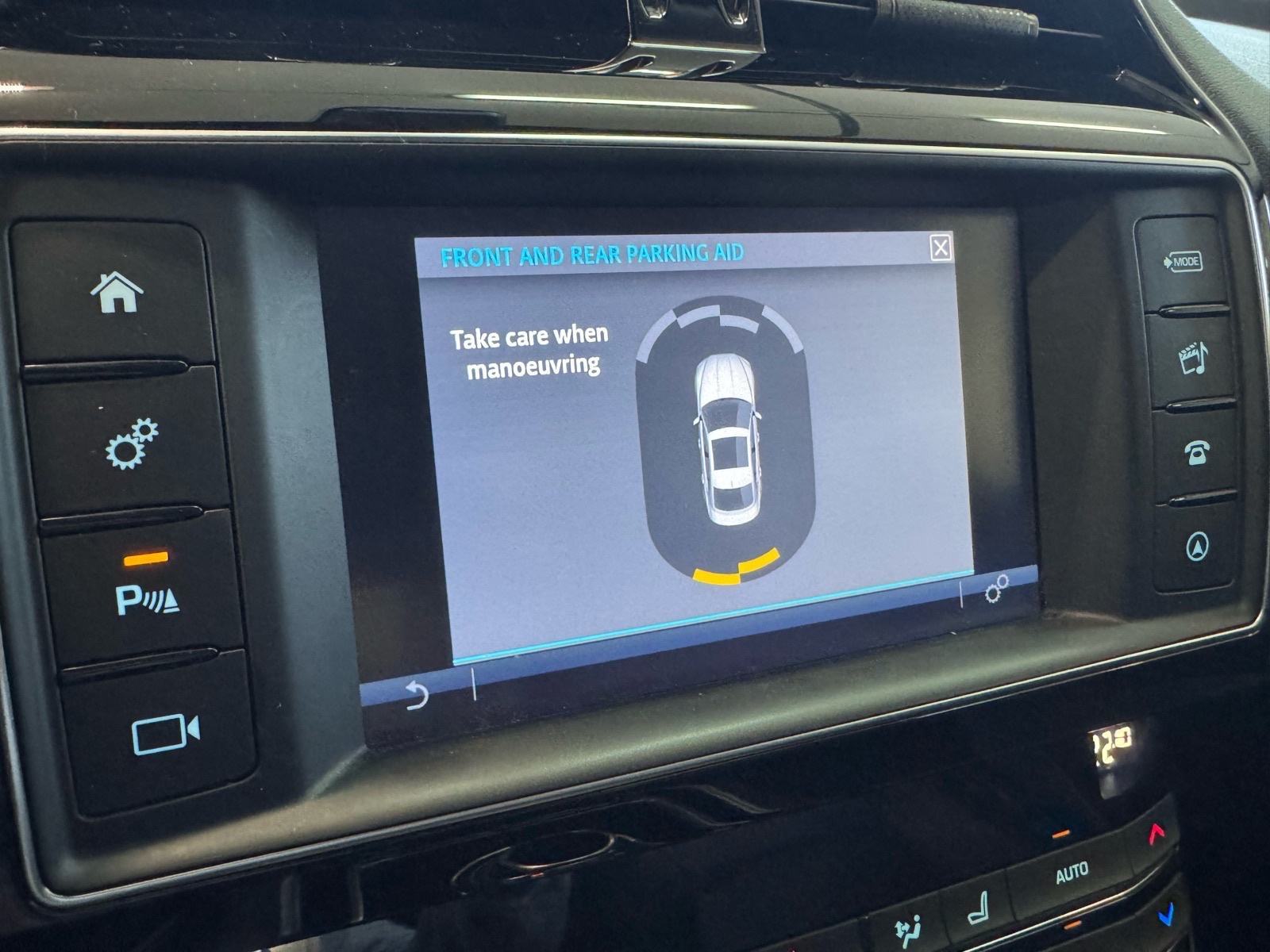 Jaguar XE 25d AWD ***MERIDIAN, KAMERA, NAVI, KOŽA, KUKA, 240KS***, fotografija 19