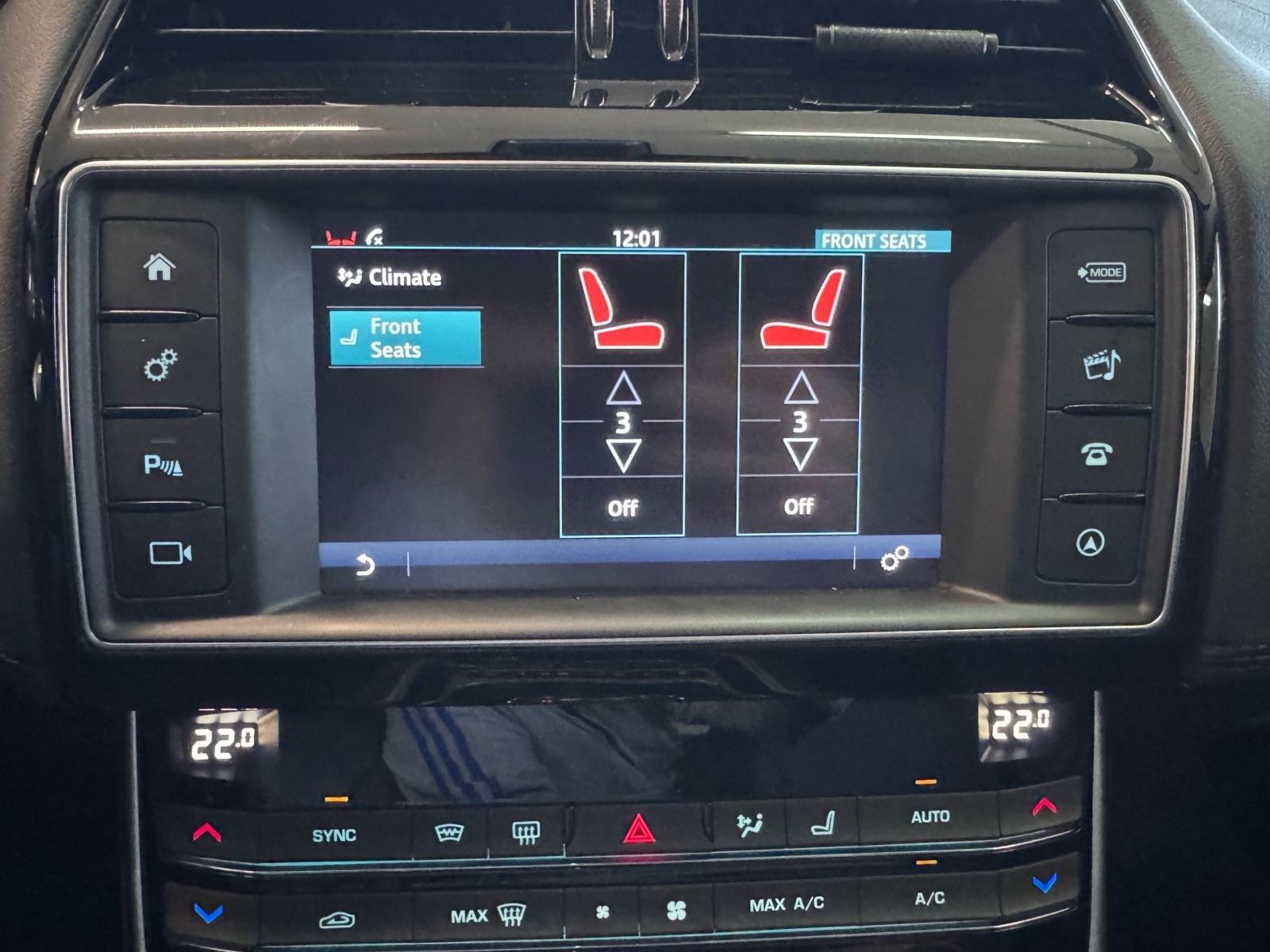 Jaguar XE 25d AWD ***MERIDIAN, KAMERA, NAVI, KOŽA, KUKA, 240KS***, fotografija 20