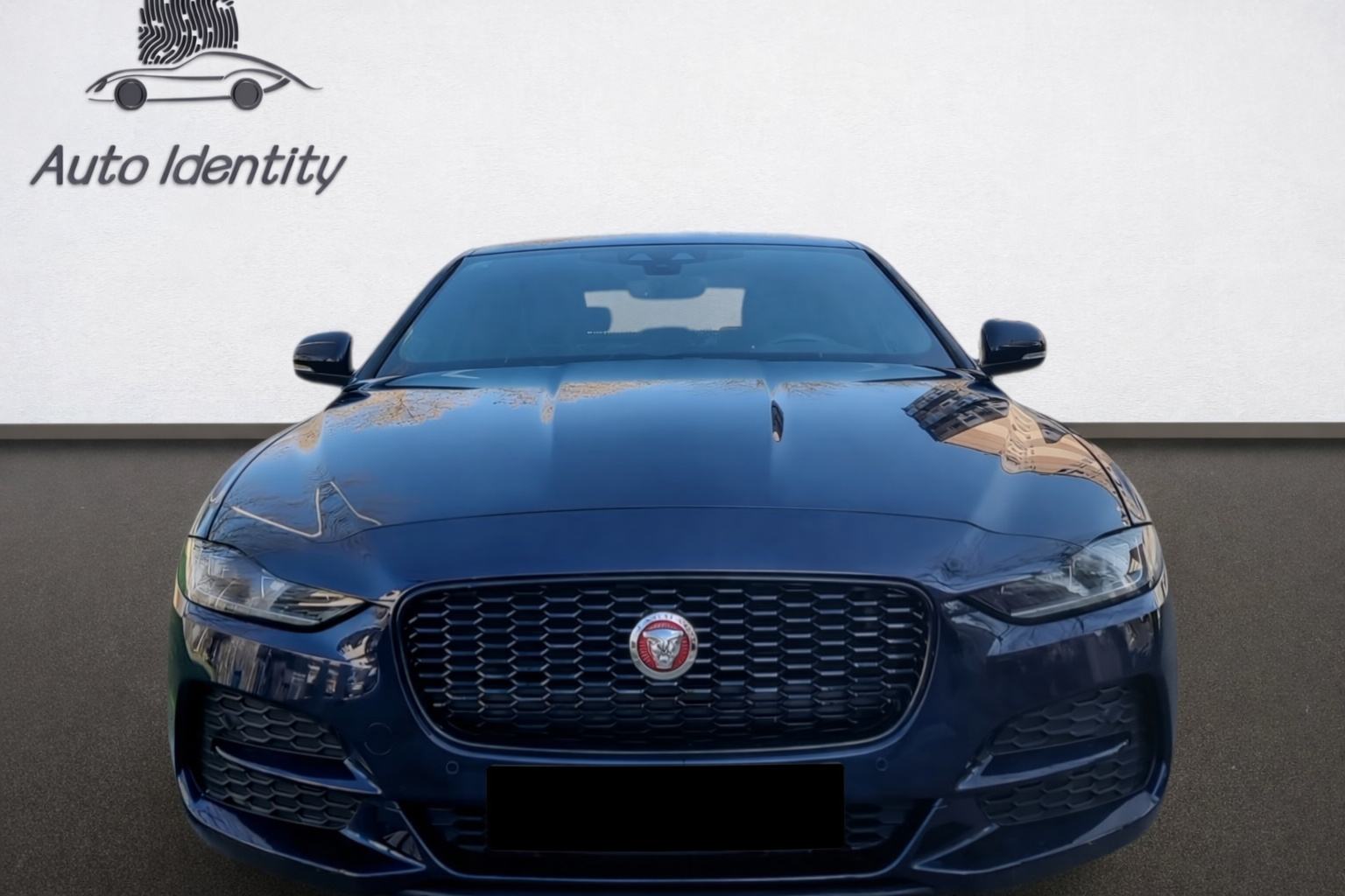 Jaguar XE S, 2.0d,u PDV/u,HR auto, veliki servis, fotografija 2