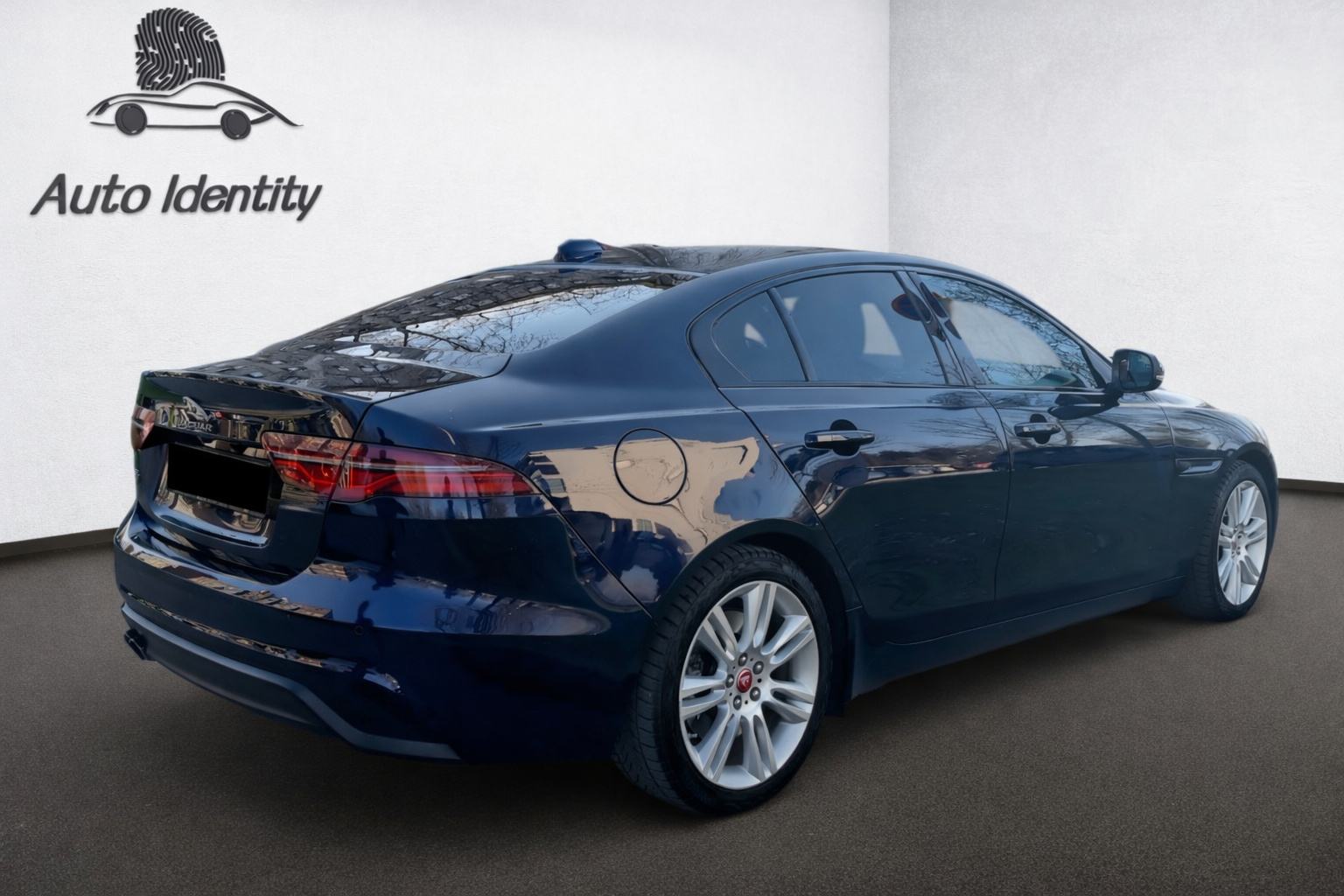 Jaguar XE S, 2.0d,u PDV/u,HR auto, veliki servis, fotografija 6