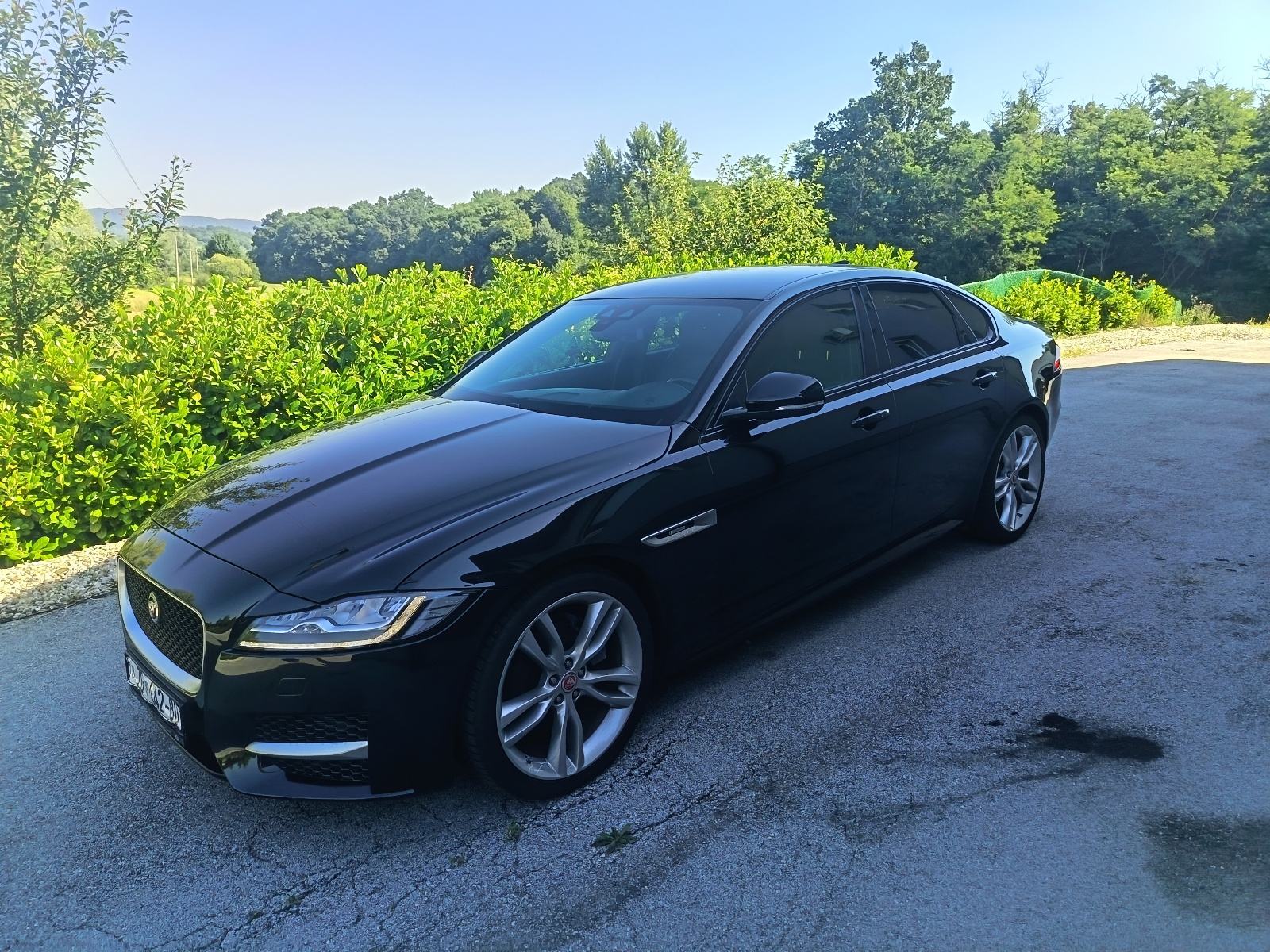 Jaguar XF 2,0 automatik, fotografija 3