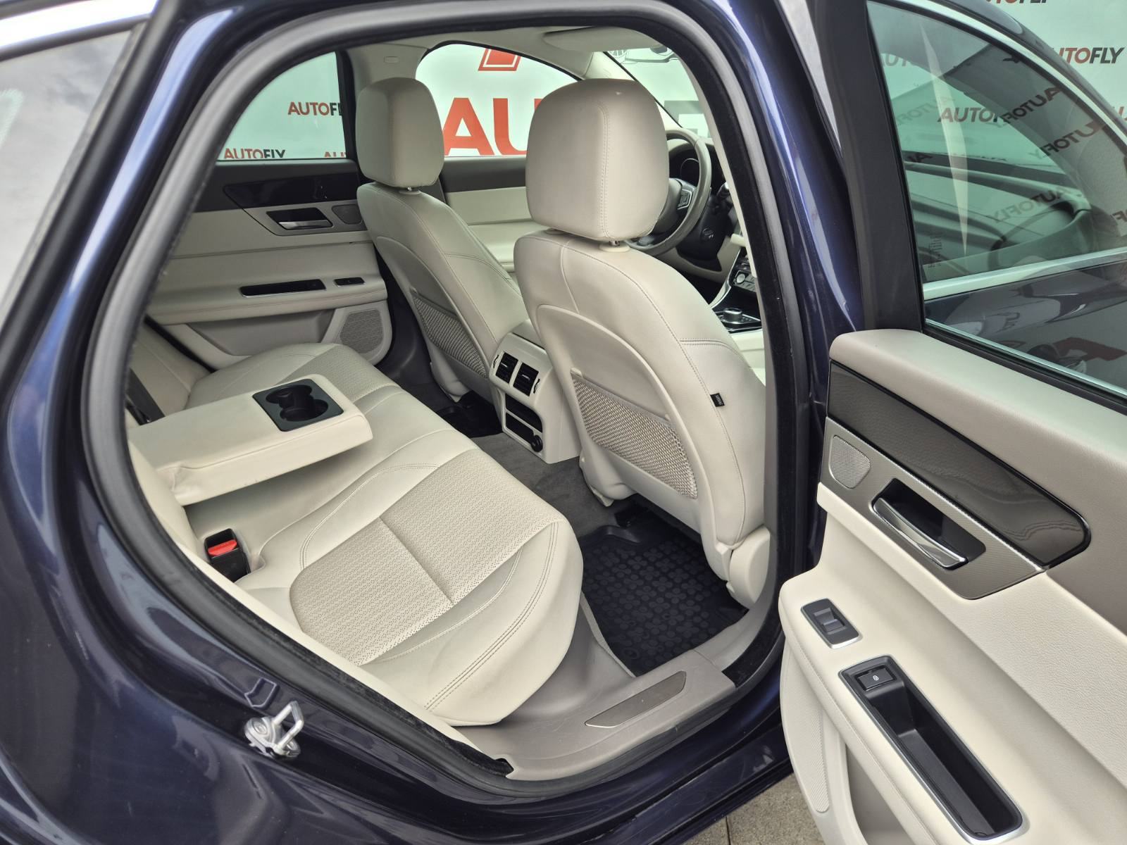 Jaguar XF 2.0 D automatik, 180ks, Kamera, Navi, Koža, Tempomat, 19"alu, fotografija 15