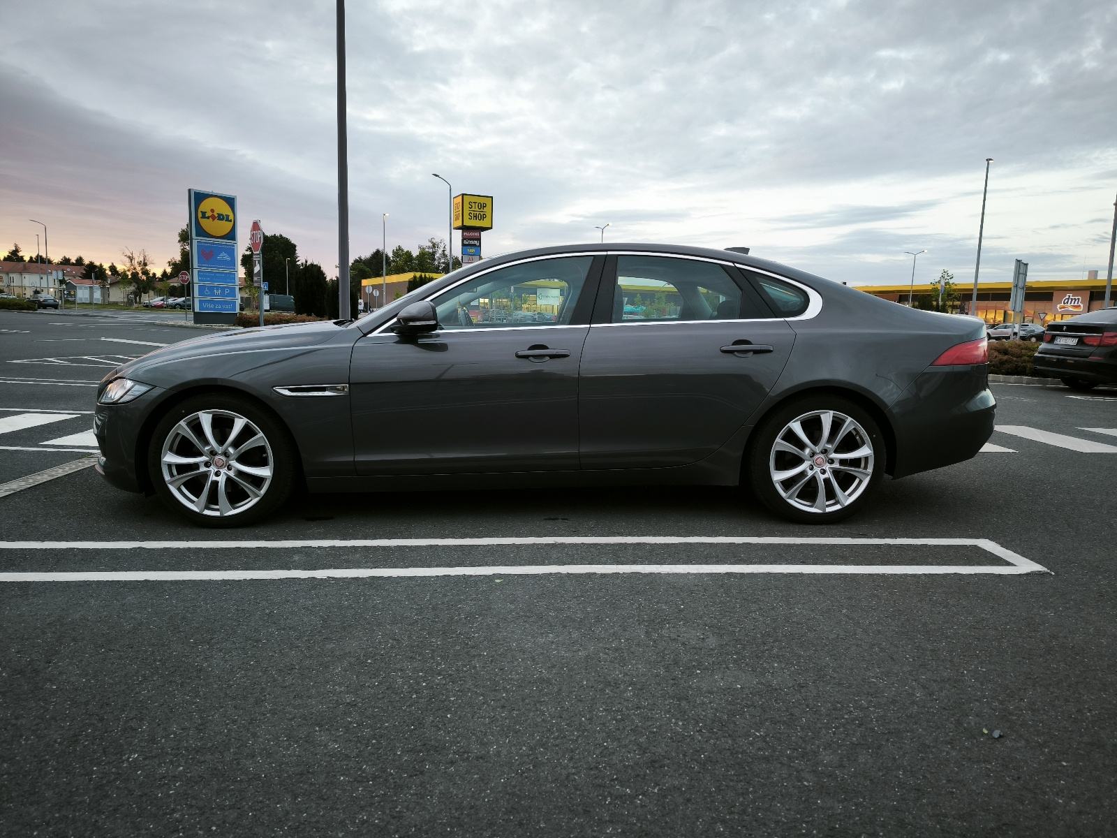 Jaguar XF 2,0 automatik, fotografija 6