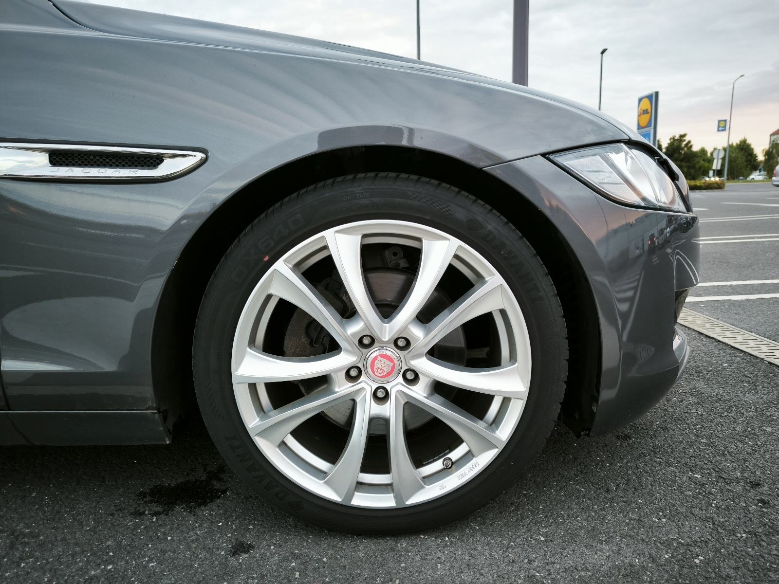 Jaguar XF 2,0 automatik, fotografija 13