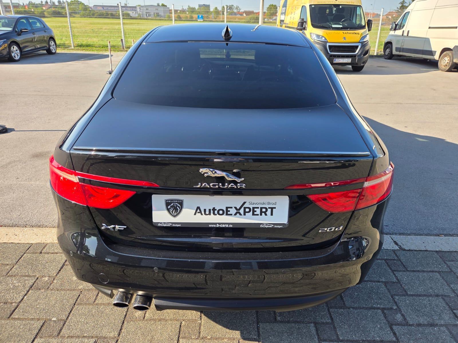 JAGUAR XF 2,0 TDI 180 KS, AUTOMATIK, ODLIČAN...., fotografija 7