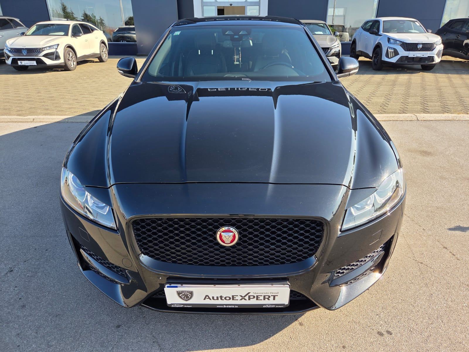 JAGUAR XF 2,0 TDI 180 KS, AUTOMATIK, ODLIČAN...., fotografija 3