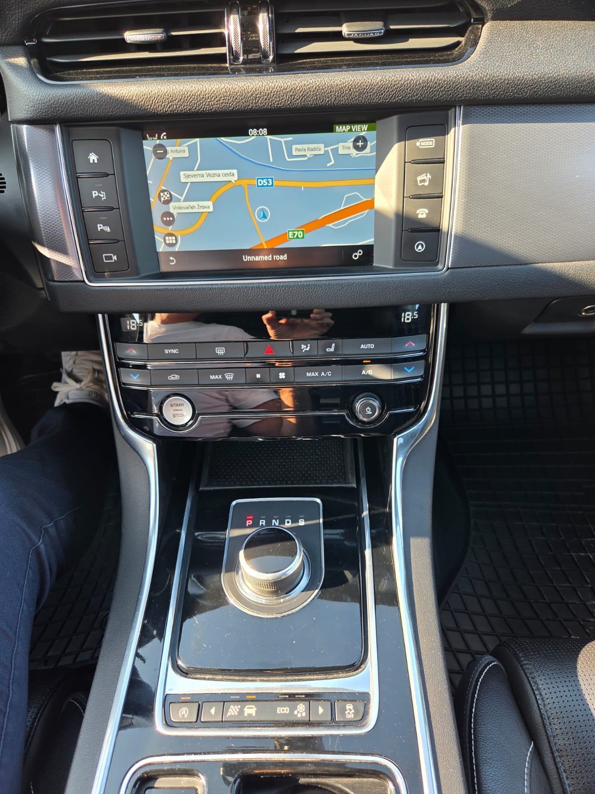 JAGUAR XF 2,0 TDI 180 KS, AUTOMATIK, ODLIČAN...., fotografija 14