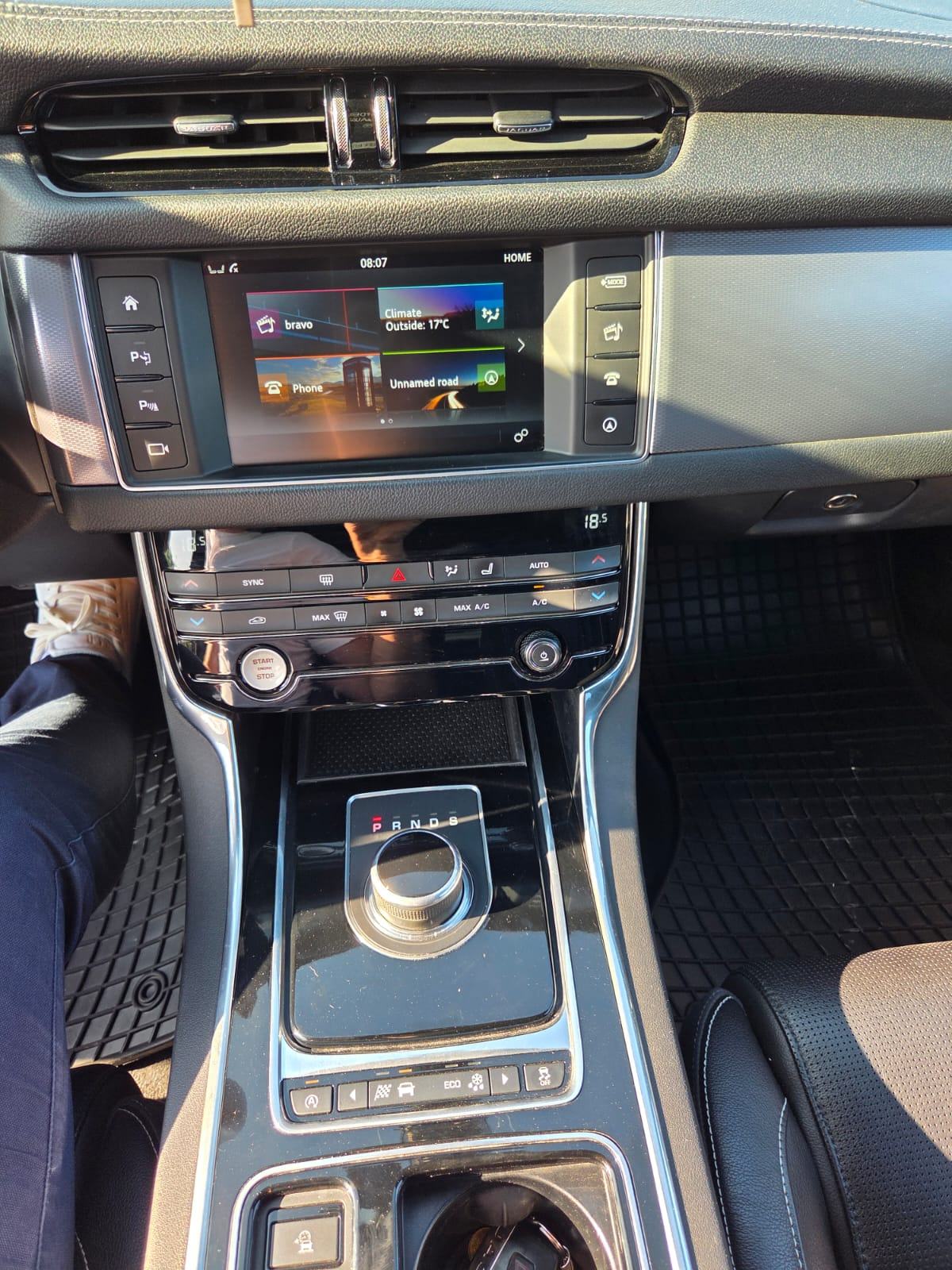 JAGUAR XF 2,0 TDI 180 KS, AUTOMATIK, ODLIČAN...., fotografija 15