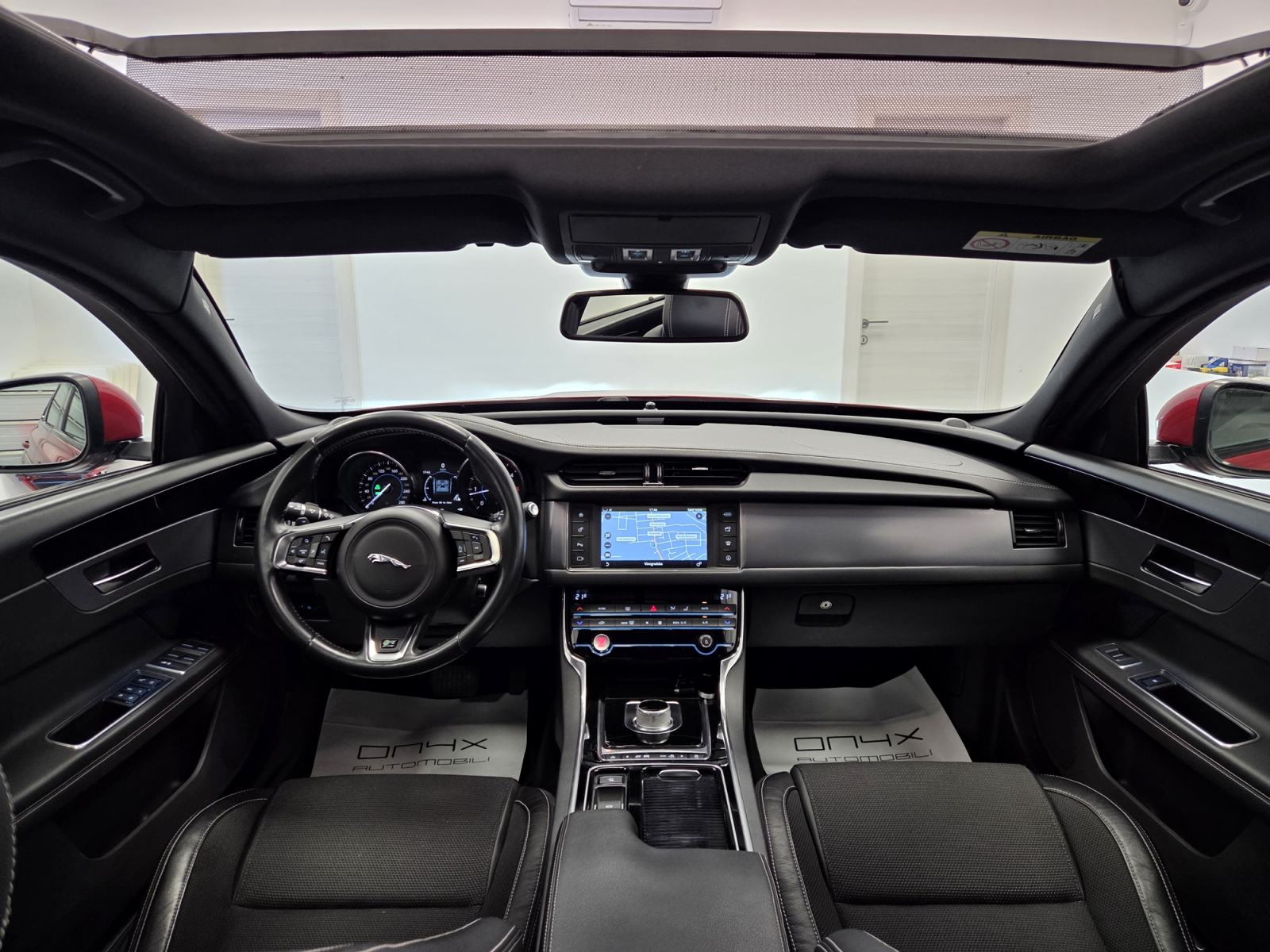 Jaguar XF 2,0D (180KS) R SPORT FULL OPREMA, GARANCIJA NA KILOMETRE, fotografija 15