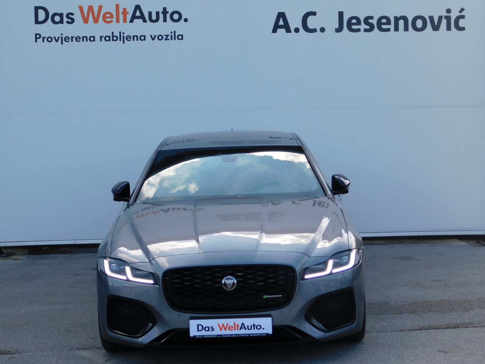Jaguar XF 2,0d i4 D200 MHEV R-Dynamic Black Aut. **PONUDA DANA**, fotografija 2
