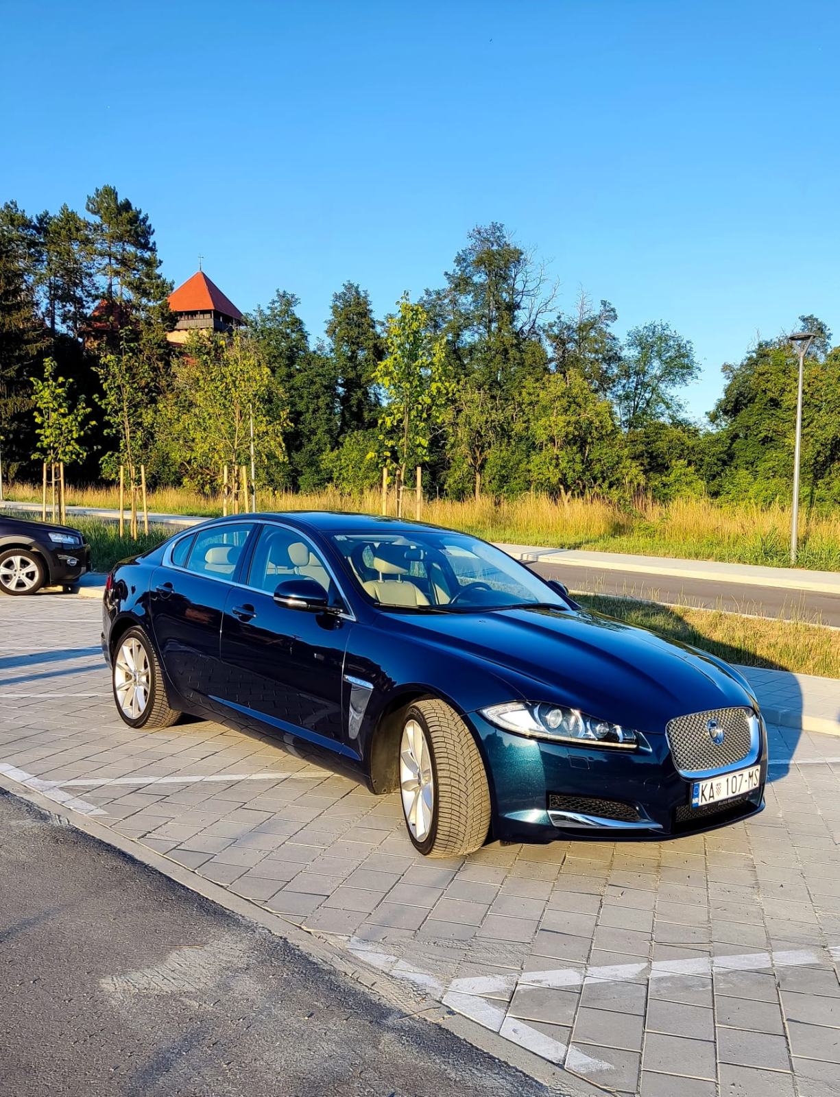 Jaguar XF 2,2 D, NIJE UVOZ! 1.VL.,SERVISNA+SVI RAČUNI!ORIG.KM!"19, fotografija 19