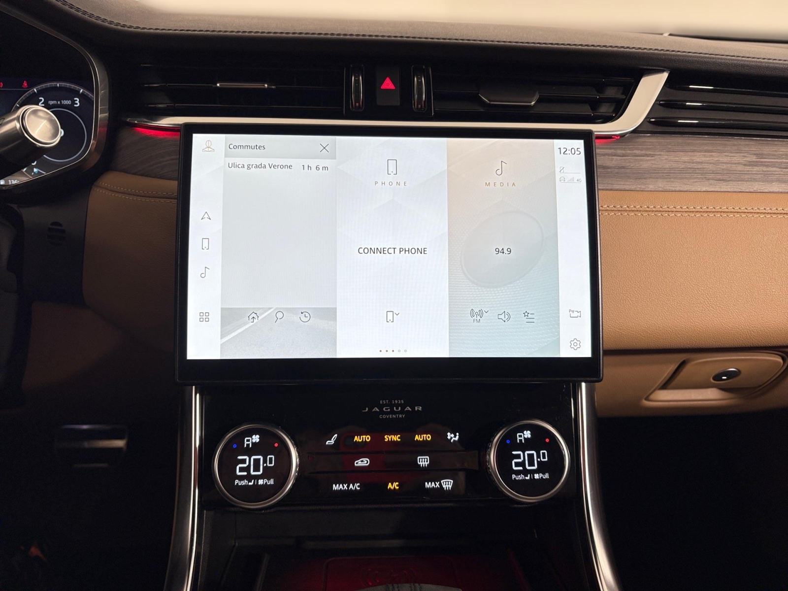 Jaguar XF LIMITED D204 AWD A8 - 3 godine jamstva, fotografija 18