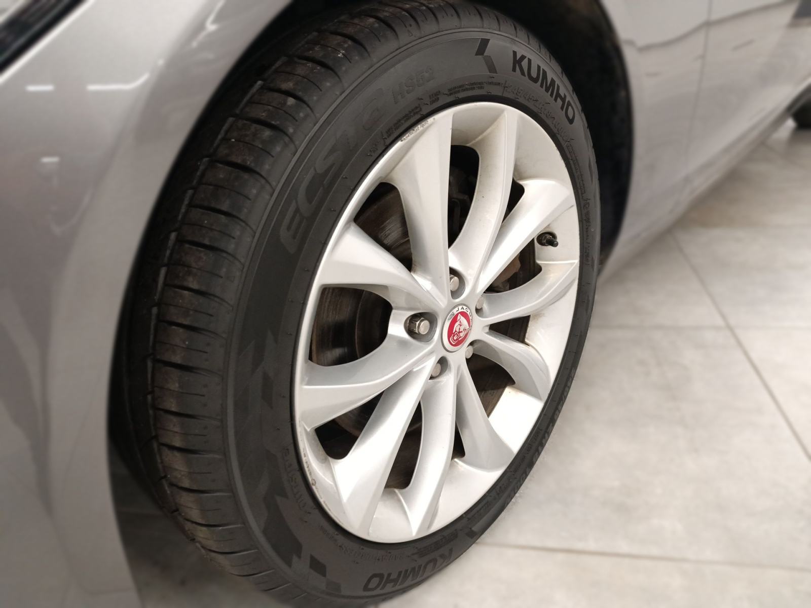 Jaguar XF PRESTIGE 2.0D 180 AWD - 3 godine jamstva, fotografija 11