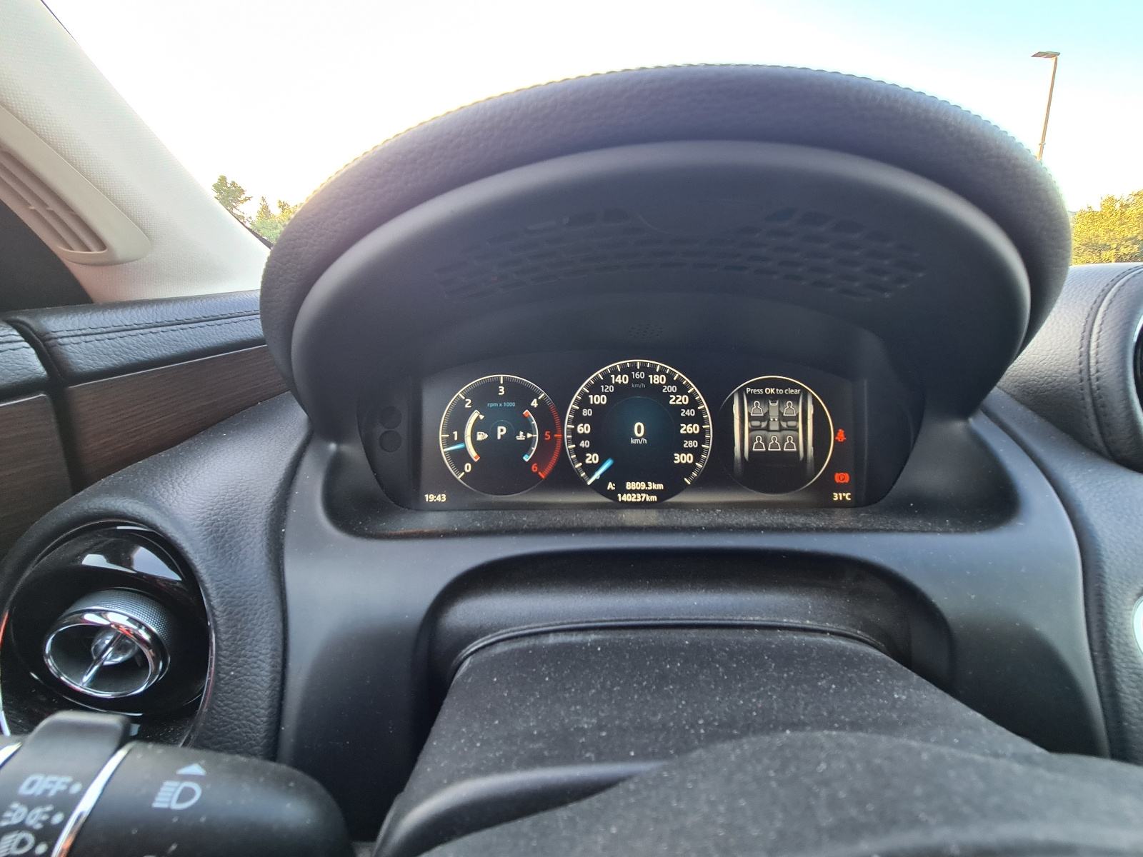 Jaguar XJ 3,0 V6 automatik* servisna knjiga* 2 seta felgi* panorama, fotografija 13