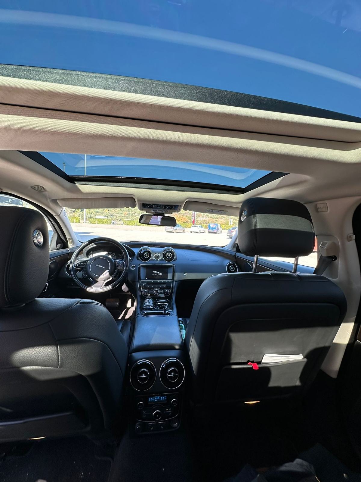 Jaguar XJ 3,0 V6 automatik* servisna knjiga* 2 seta felgi* panorama, fotografija 18