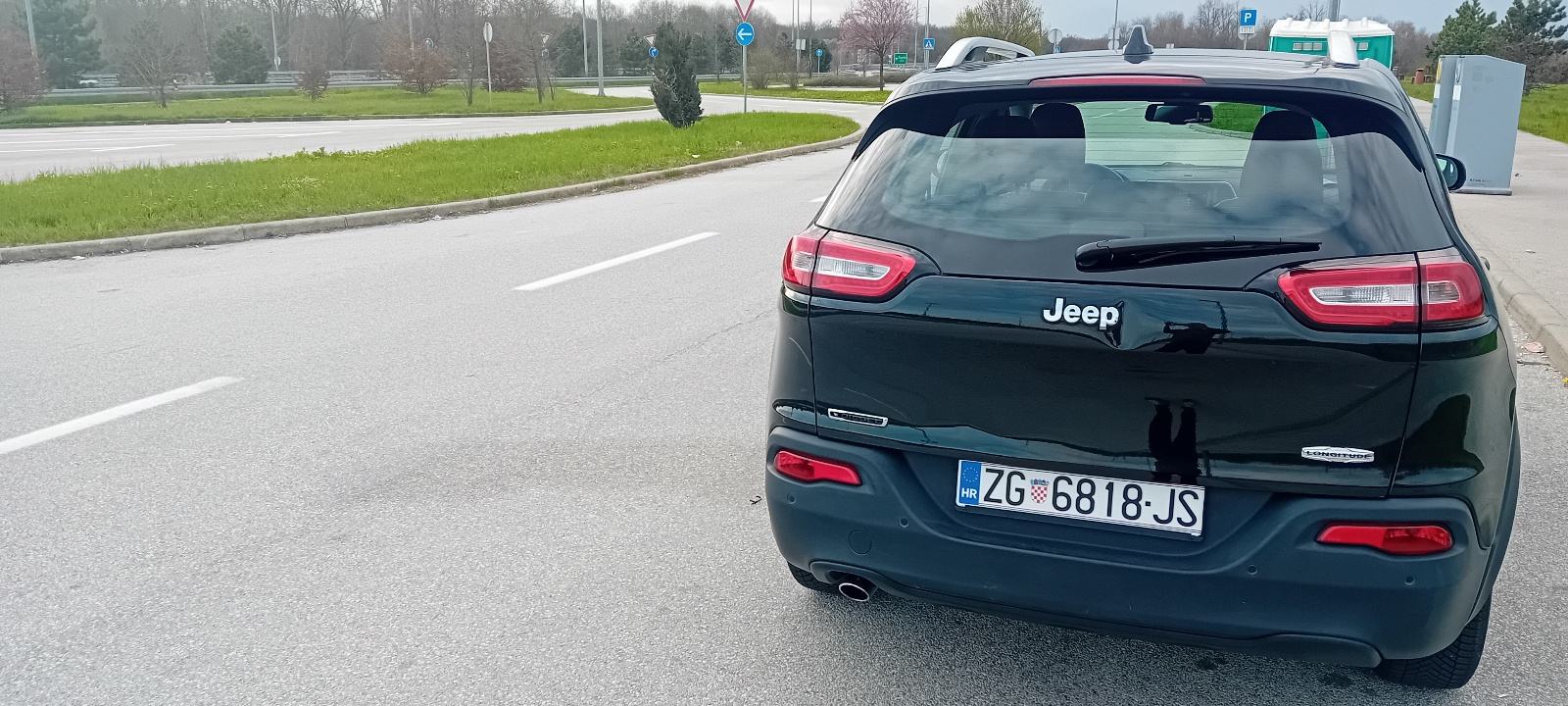 JEEP CHEROKEE 2.0 CRDI 2015g.SAMO*85000KM*IZUZETNO SAČUVAN I U ODL.ST, fotografija 7