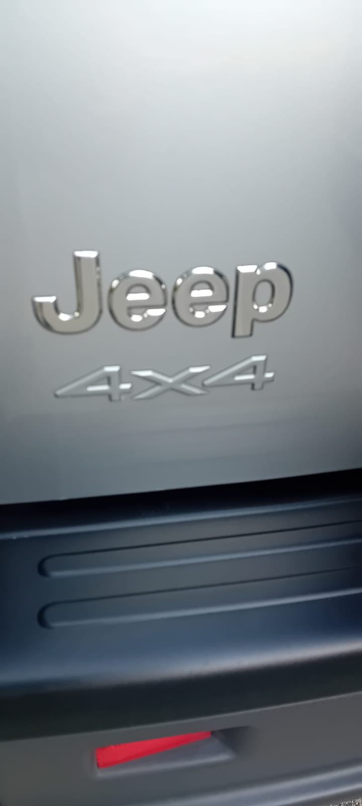 Jeep Cherokee 2,5 CRD Sport 43000 km, fotografija 9