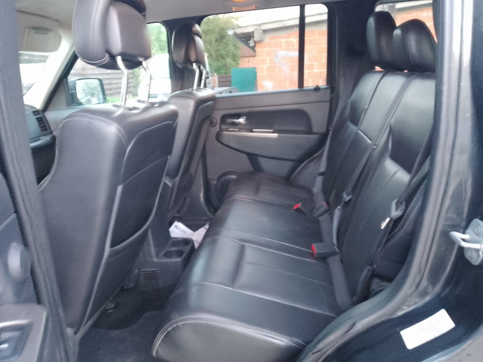 Jeep Cherokee 2,8 CRD limited automatik, fotografija 7