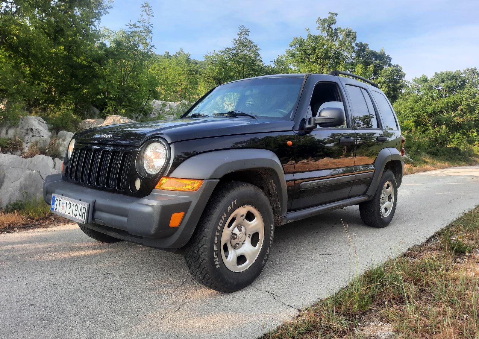 Jeep Cherokee 2,8 Sport CRD, fotografija 7