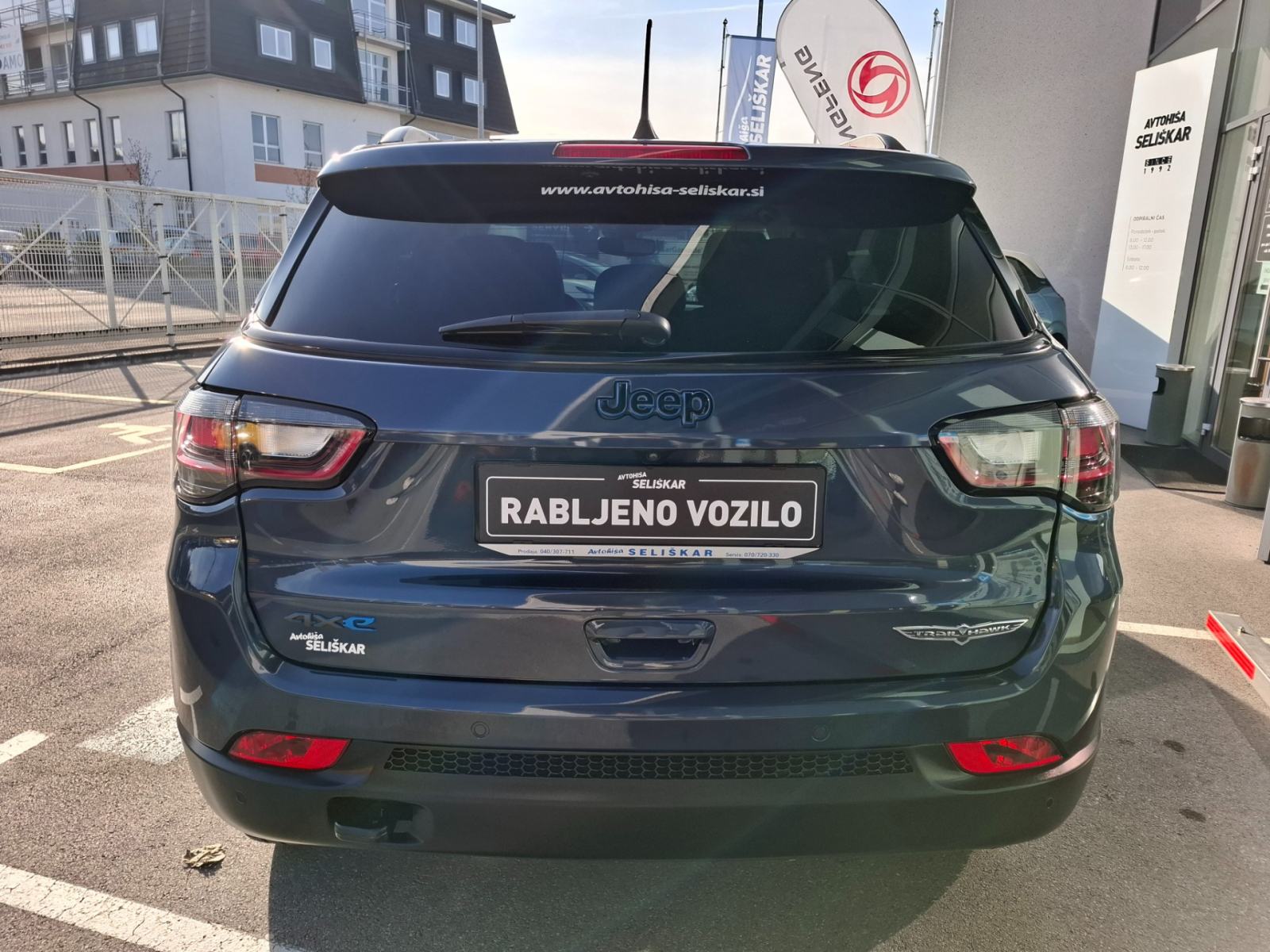 Jeep Compass 1.3 GSE PHEV 4xe 240 Trailhawk - ODLIČNO OHRANJEN, fotografija 6