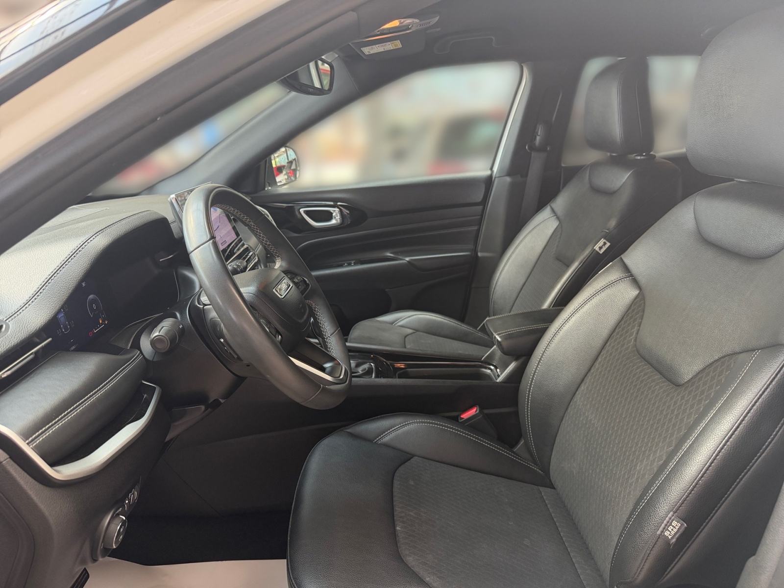 Jeep Compass 1.3 GSE T4 DCT, fotografija 14