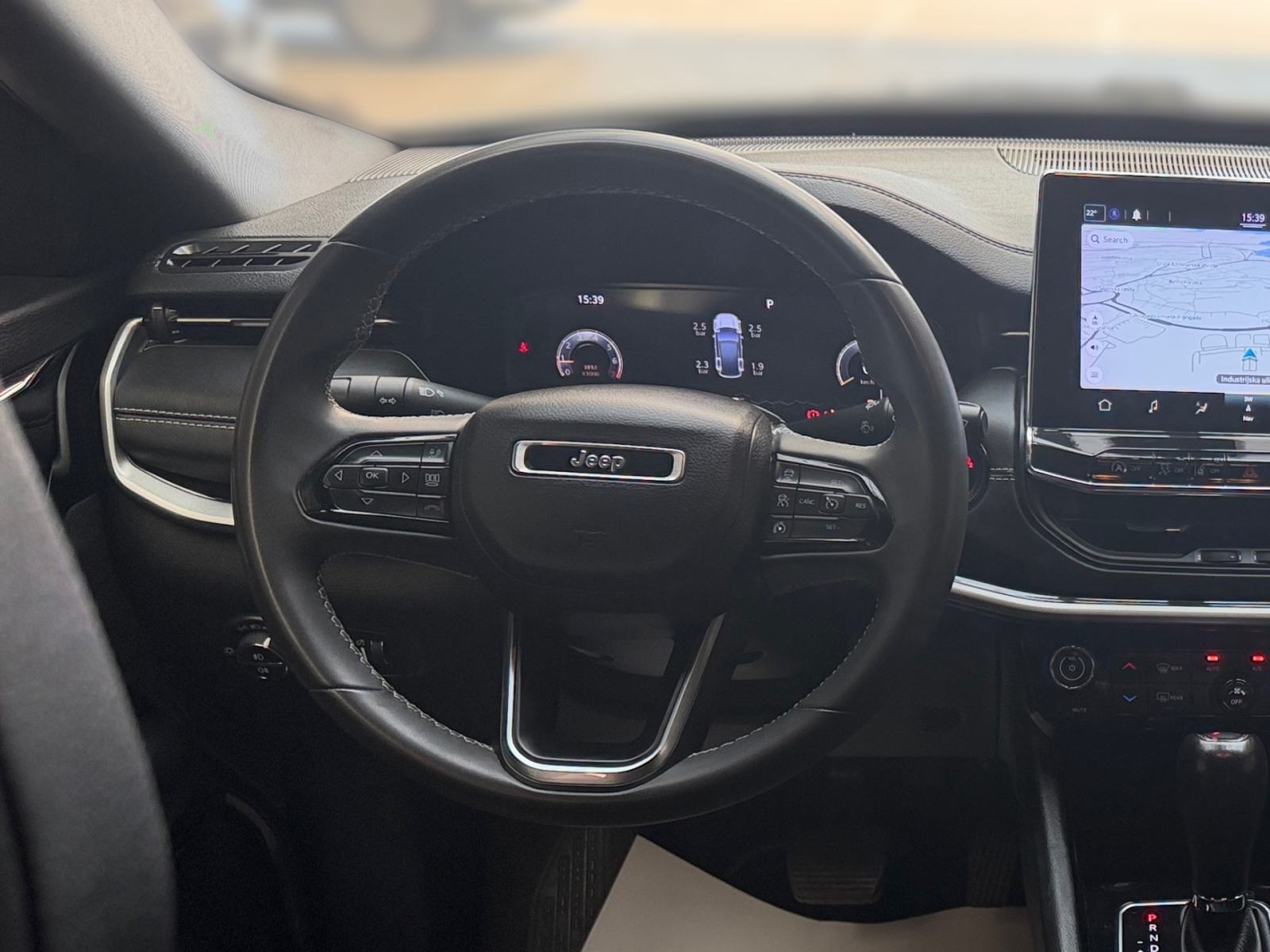 Jeep Compass 1.3 GSE T4 DCT, fotografija 16