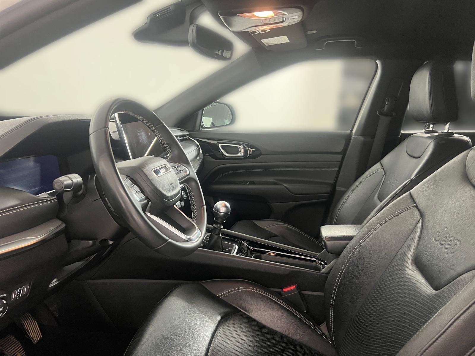 Jeep Compass 1.6 MULTIJET S - 3 godine jamstva, fotografija 13