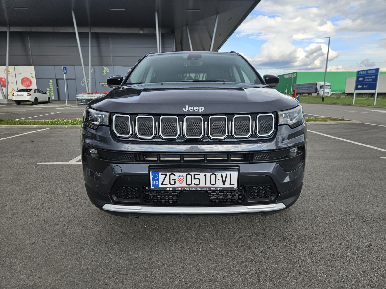 Jeep Compass 1,6 Multijet LIMITED, fotografija 2