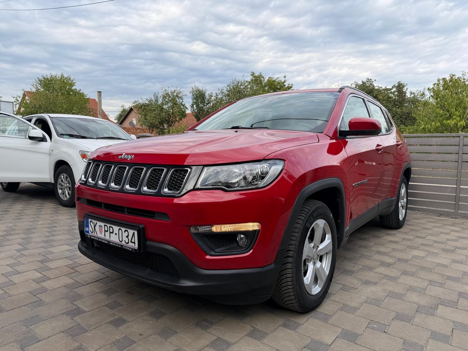Jeep Compass 1,6 Multijet LONGITUDE FWD, fotografija 1
