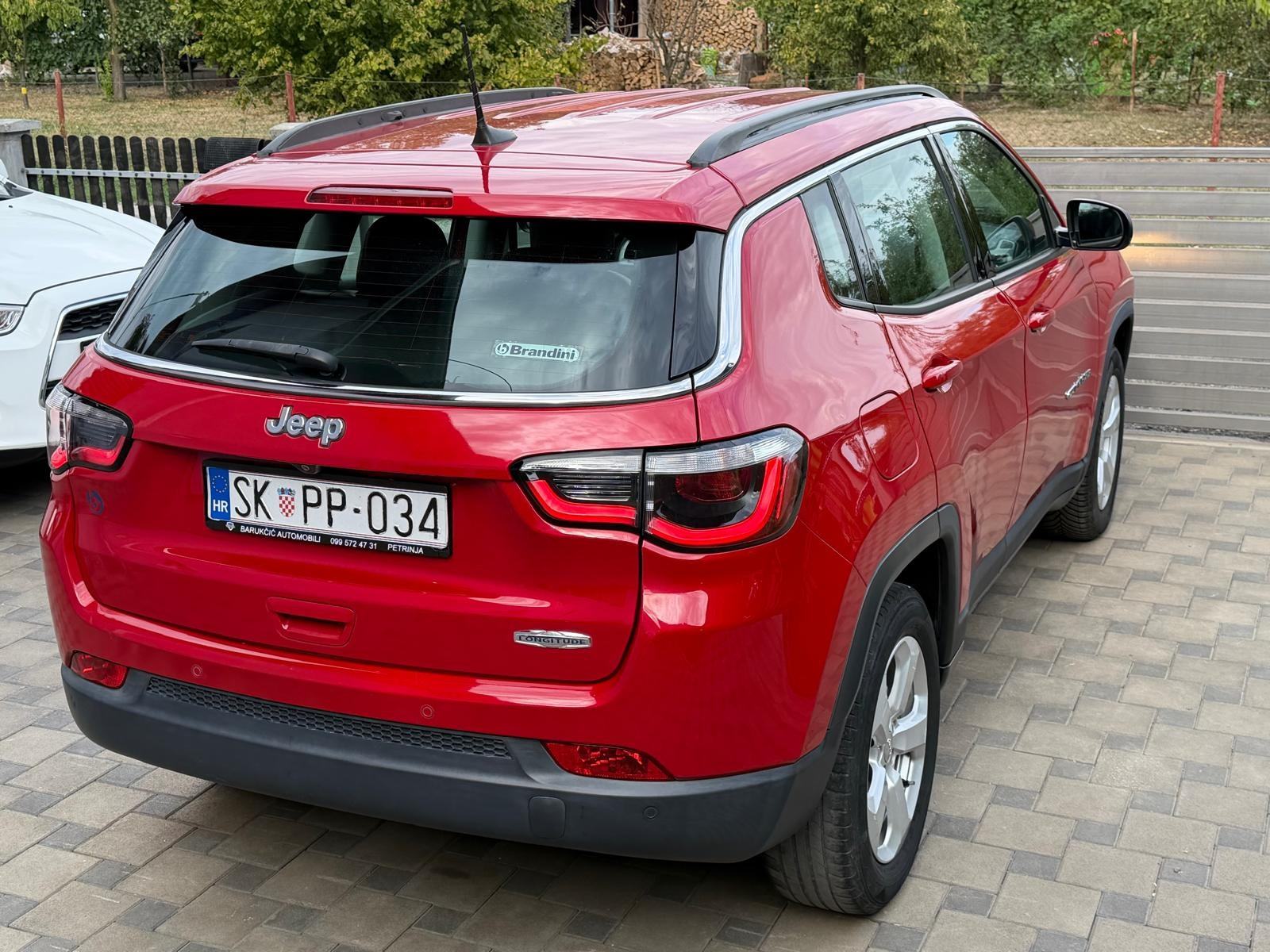 Jeep Compass 1,6 Multijet LONGITUDE FWD, fotografija 5