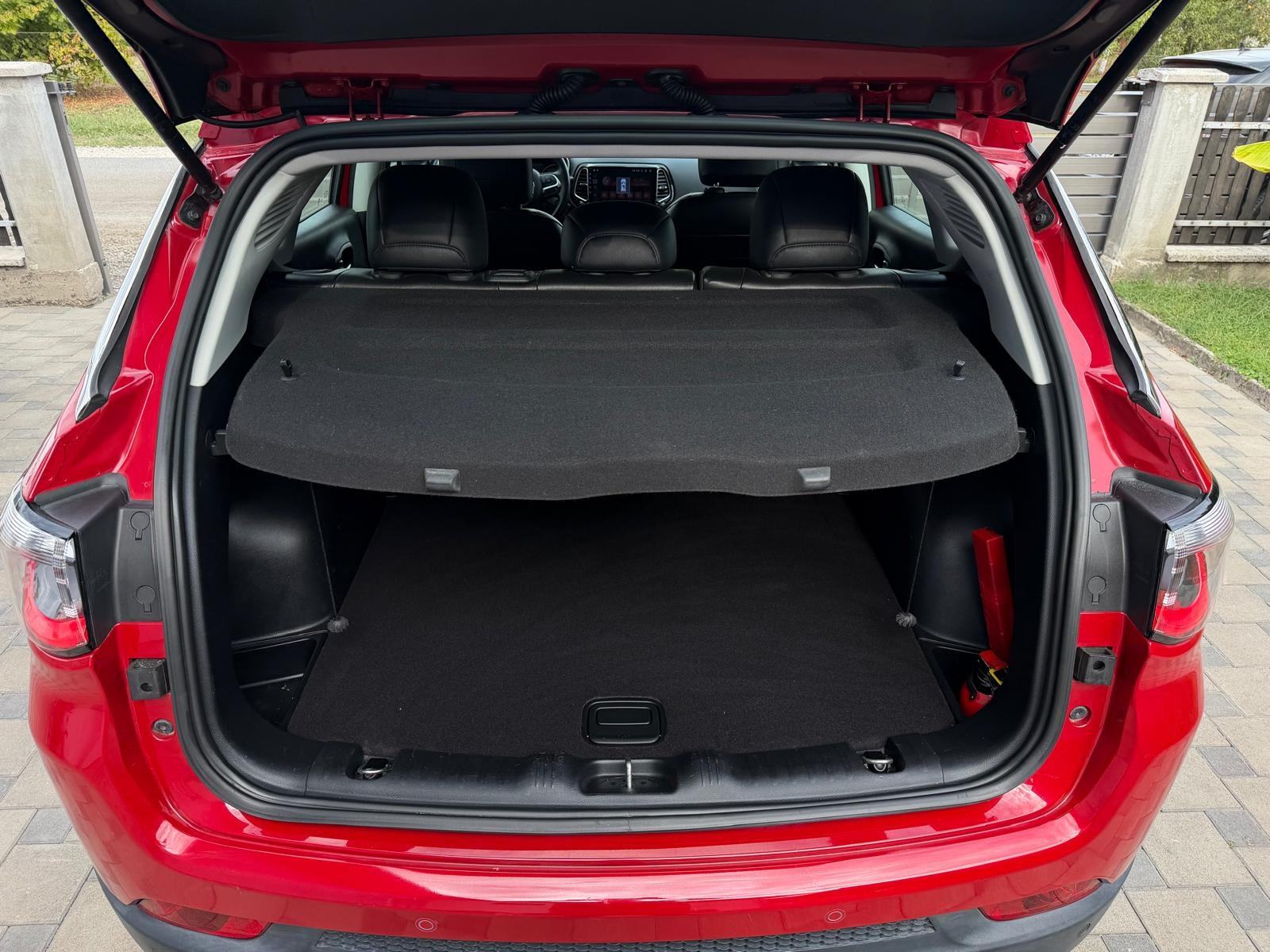 Jeep Compass 1,6 Multijet LONGITUDE FWD, fotografija 19