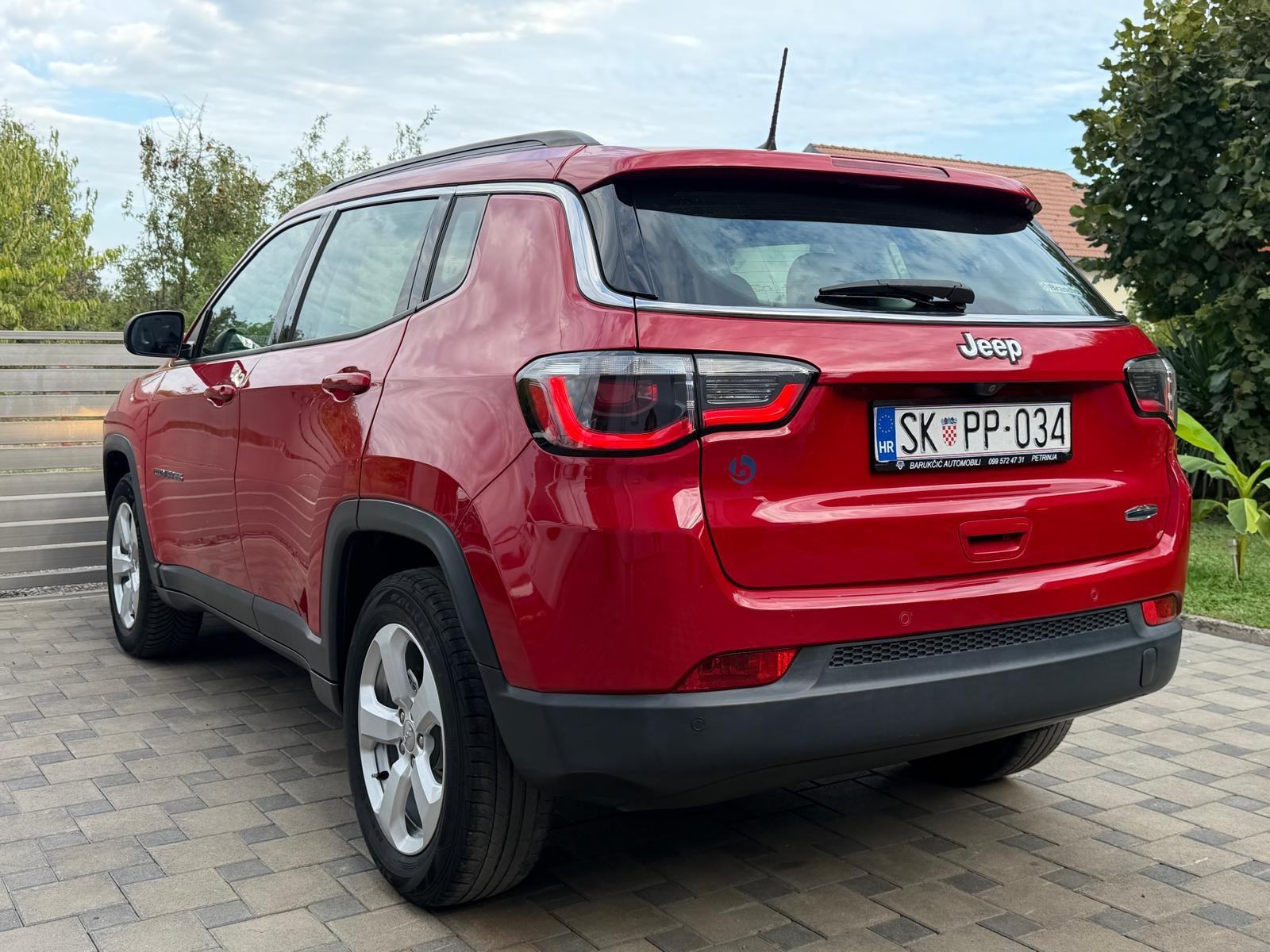 Jeep Compass 1,6 Multijet LONGITUDE FWD, fotografija 6