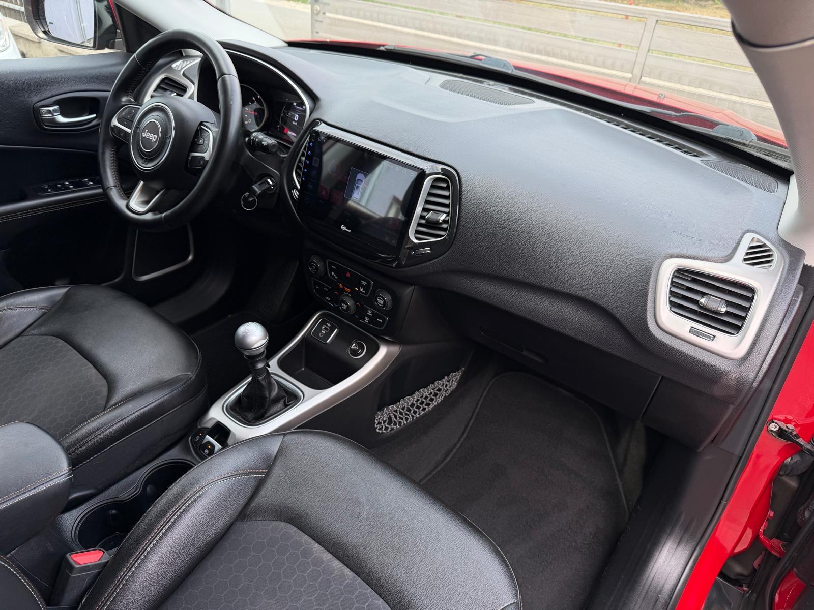 Jeep Compass 1,6 Multijet LONGITUDE FWD, fotografija 13