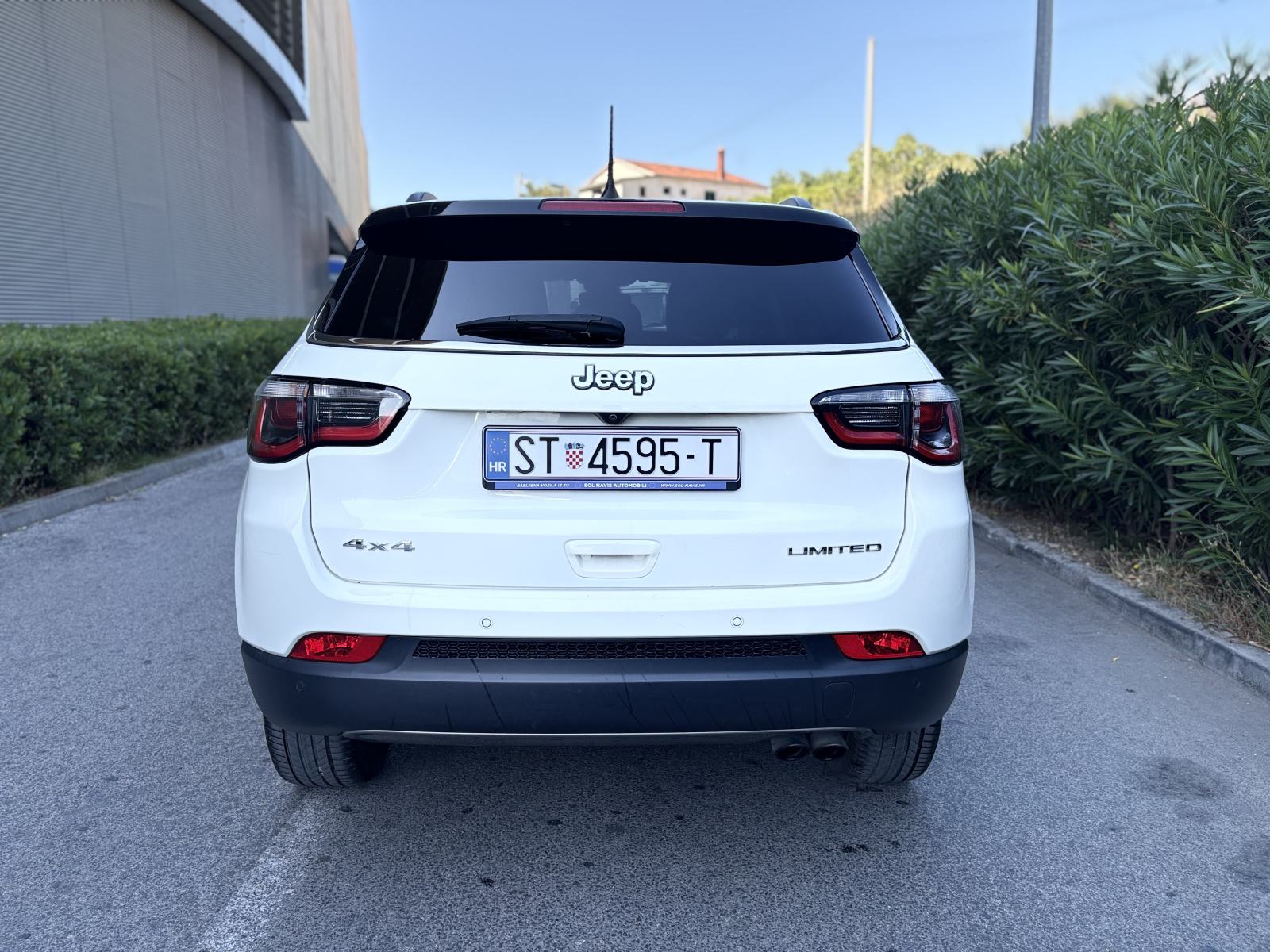 Jeep Compass 2,0 dizel 140KS 4x4, LIMITED (SERVISNA+JAMSTVO), fotografija 4