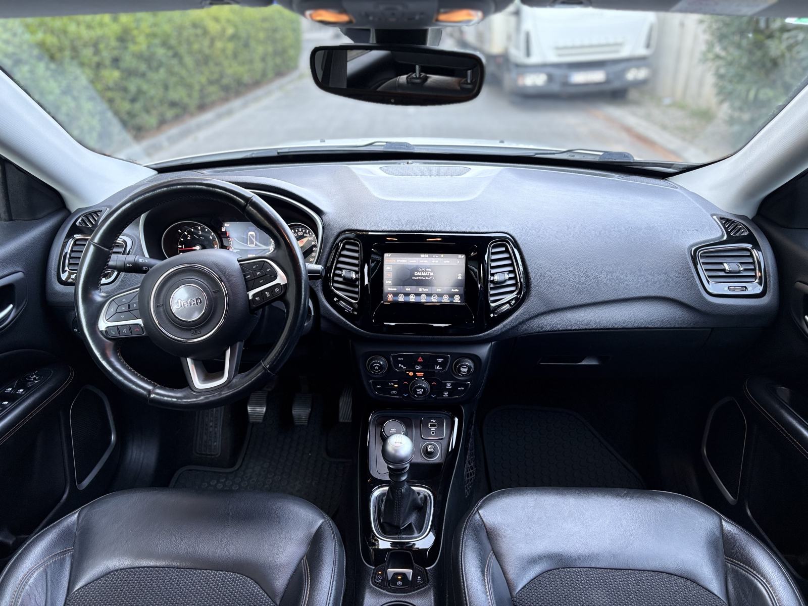 Jeep Compass 2,0 dizel 140KS 4x4, LIMITED (SERVISNA+JAMSTVO), fotografija 15