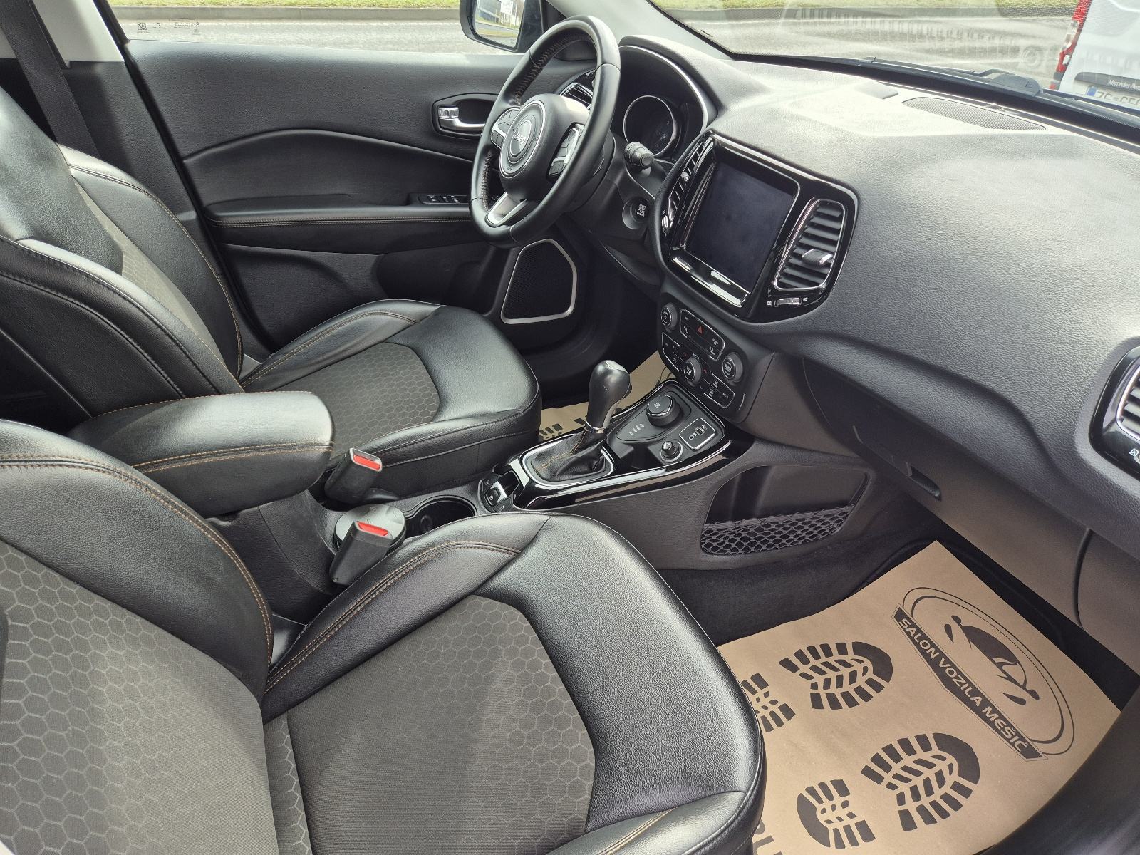 Jeep Compass 2.0 MJT, automatik, 4WD, odlično stanje, garancija.., fotografija 10