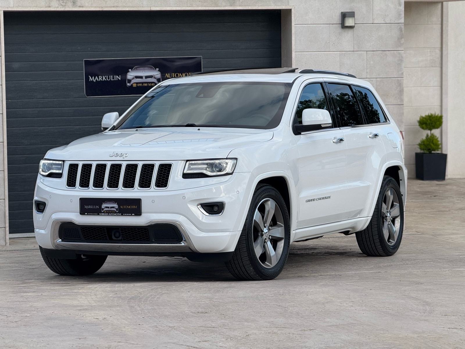 JEEP Grand Cherokee 3,0 CRD - Overland - Maksimalna oprema -, fotografija 15